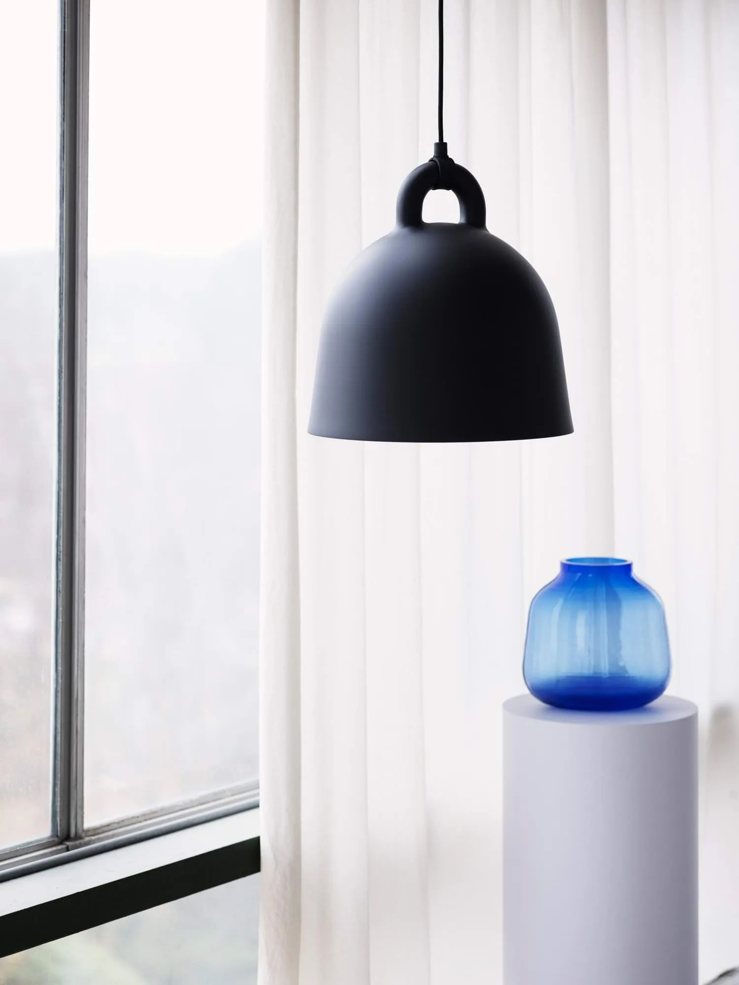 Bell灯黑色, 中号 Normann Copenhagen
