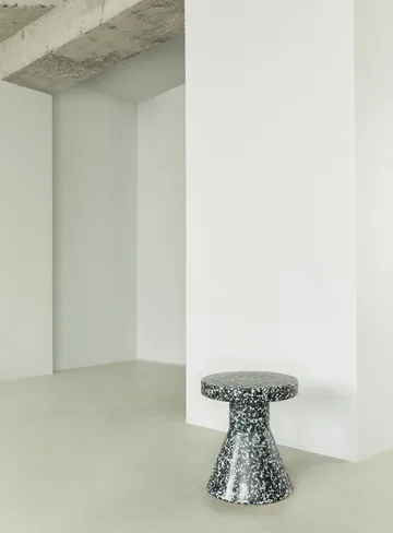 Bit Cone 吧台凳 - 黑色_白色 - Normann Copenhagen