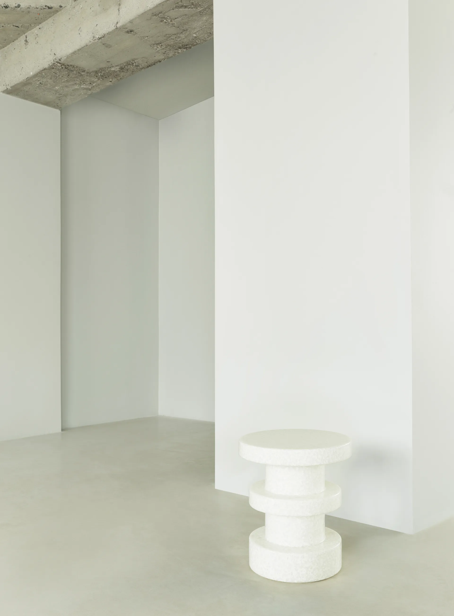 Bit Stack stool 凳子, 白色-白色 Normann Copenhagen