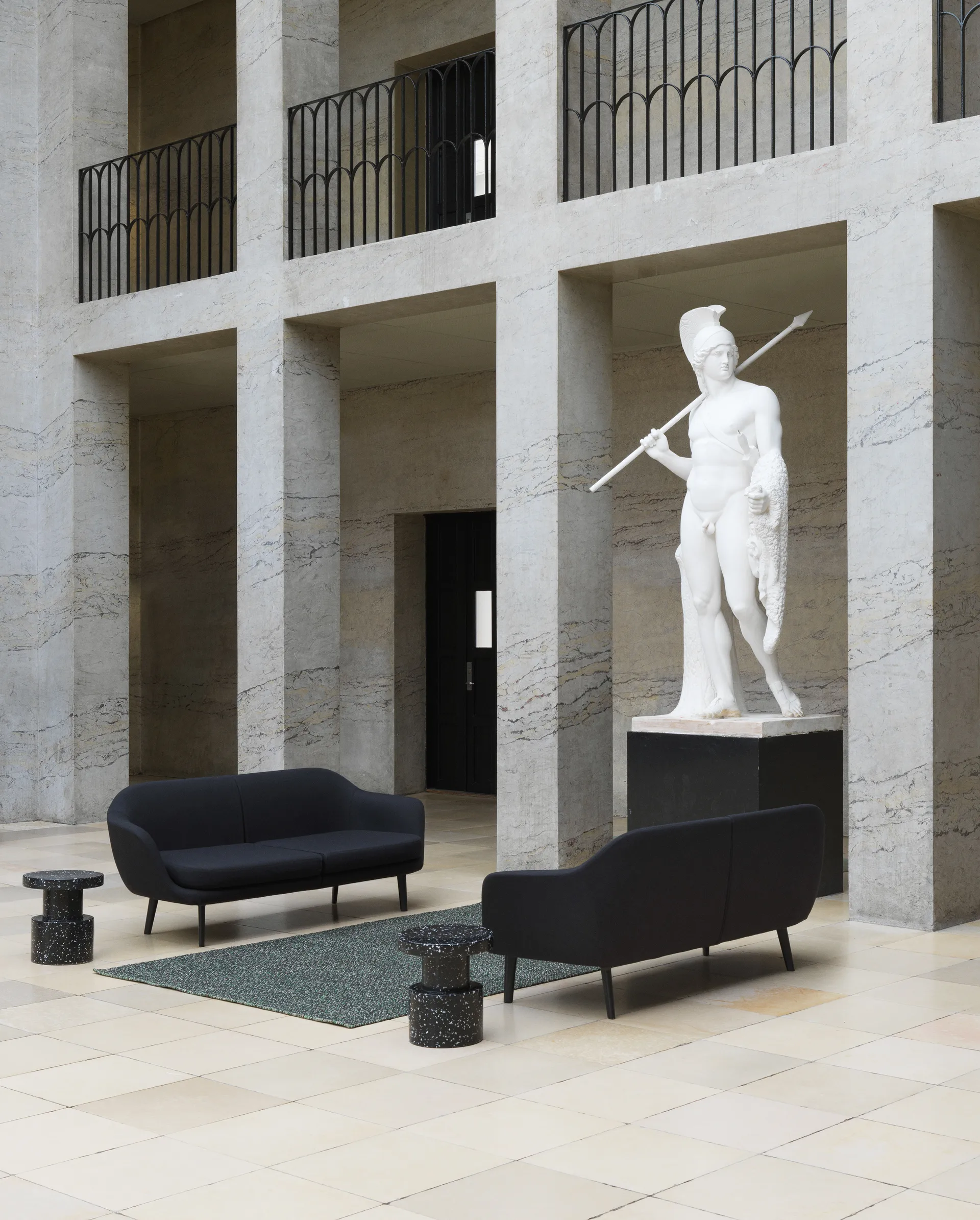 Bit 吧台凳, 黑色 Normann Copenhagen