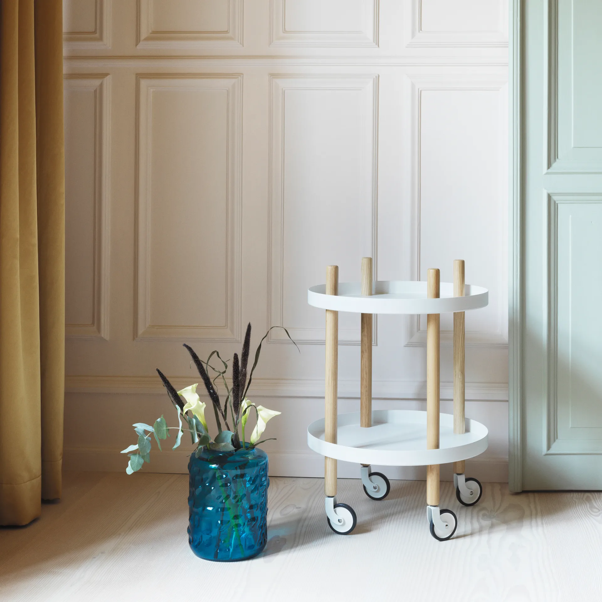 Block 桌子 Ø45cm, 白色 Normann Copenhagen