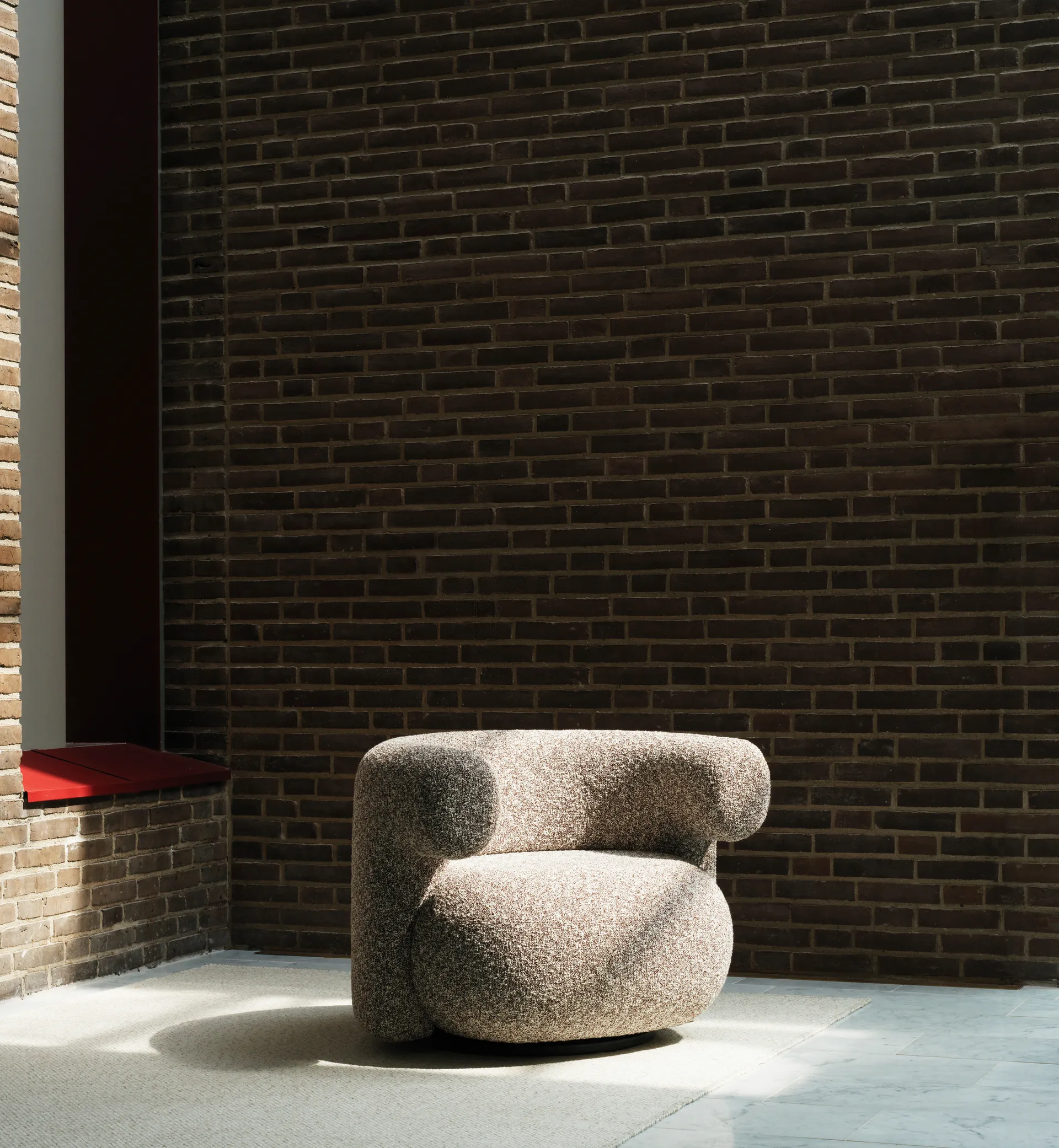 Burra 带回位功能休闲椅, Zero系列0011 Normann Copenhagen