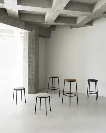 Circa 吧台椅75cm - 橡木 - Normann Copenhagen