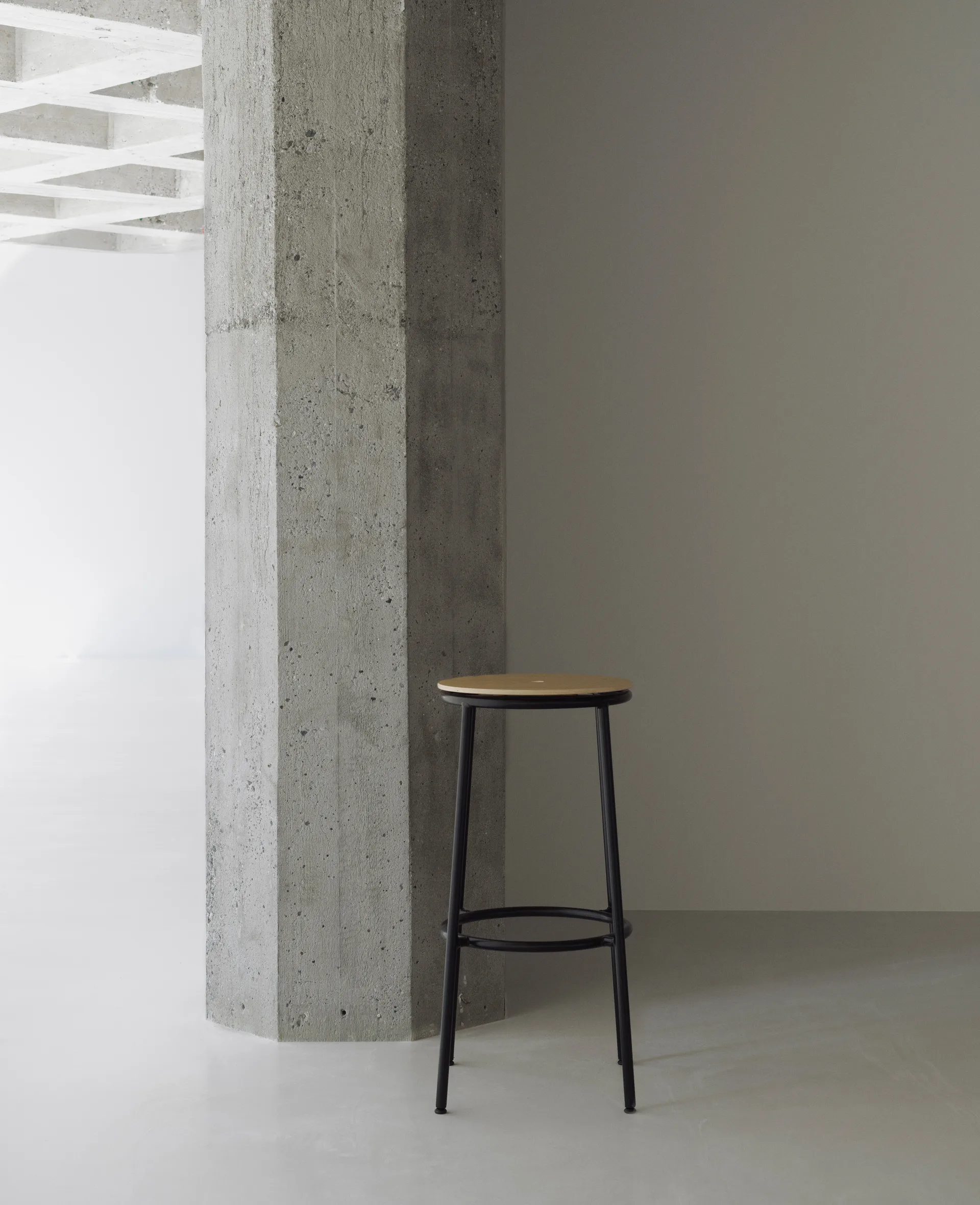 Circa barstool 75 cm 凳子, Oak Normann Copenhagen
