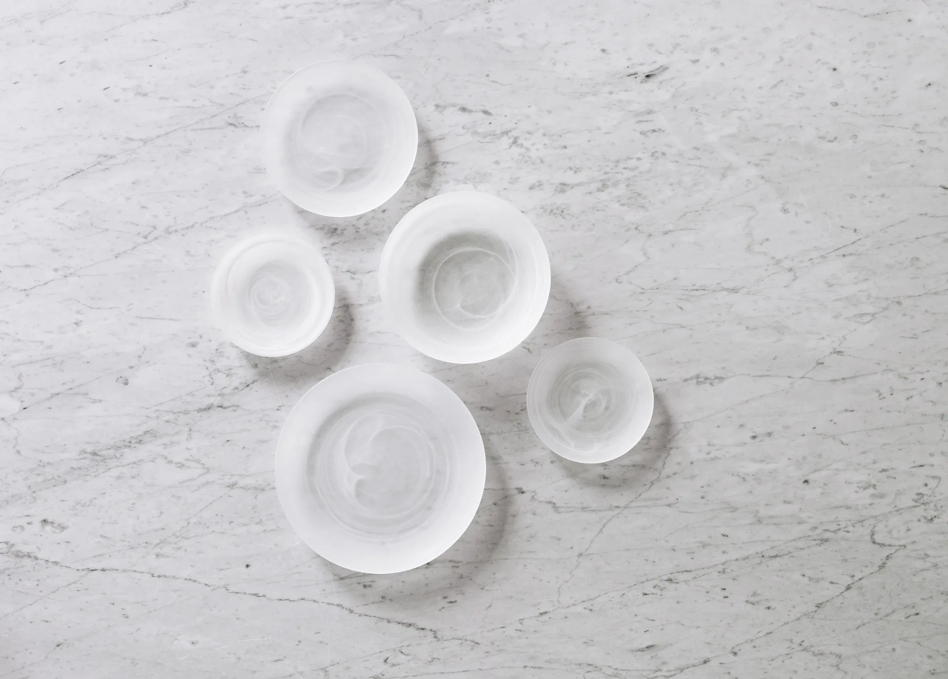 Cosmic 小盘子 Ø16, 白色 Normann Copenhagen