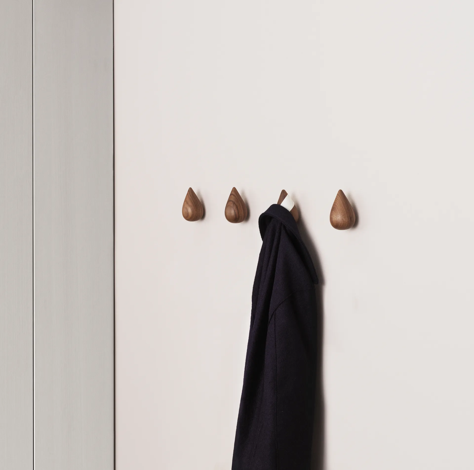 Dropit knob 两件套装 walnut, large Normann Copenhagen