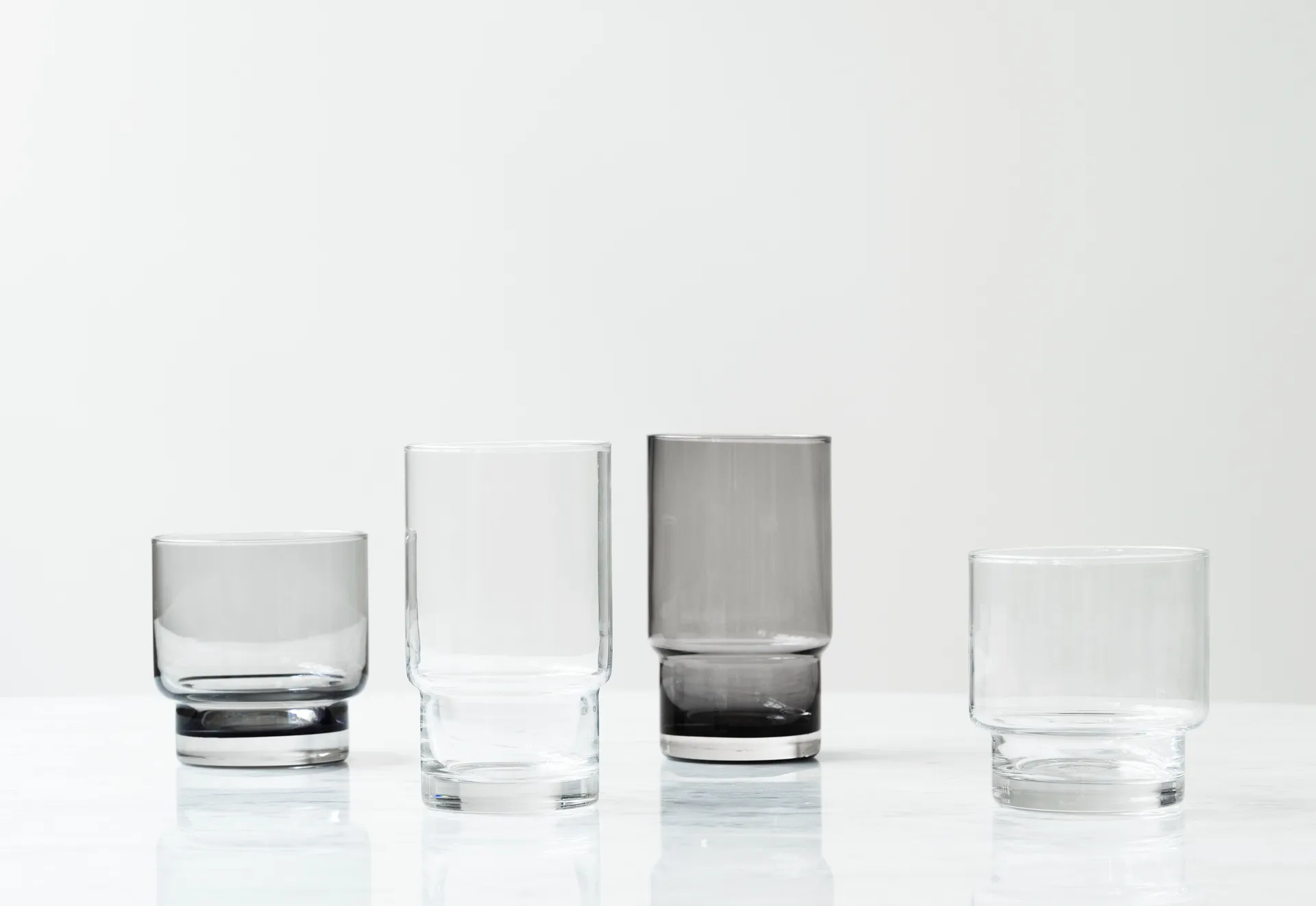 Fit 北欧简约设计玻璃水杯L款380ml, 烟熏色 Normann Copenhagen