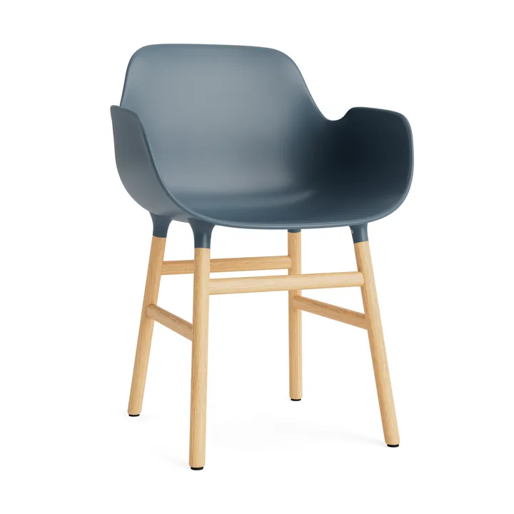 Form 扶手椅 - 蓝色_橡木椅腿 - Normann Copenhagen