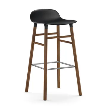 Form 吧台椅 胡桃木腿 - 黑色 - Normann Copenhagen
