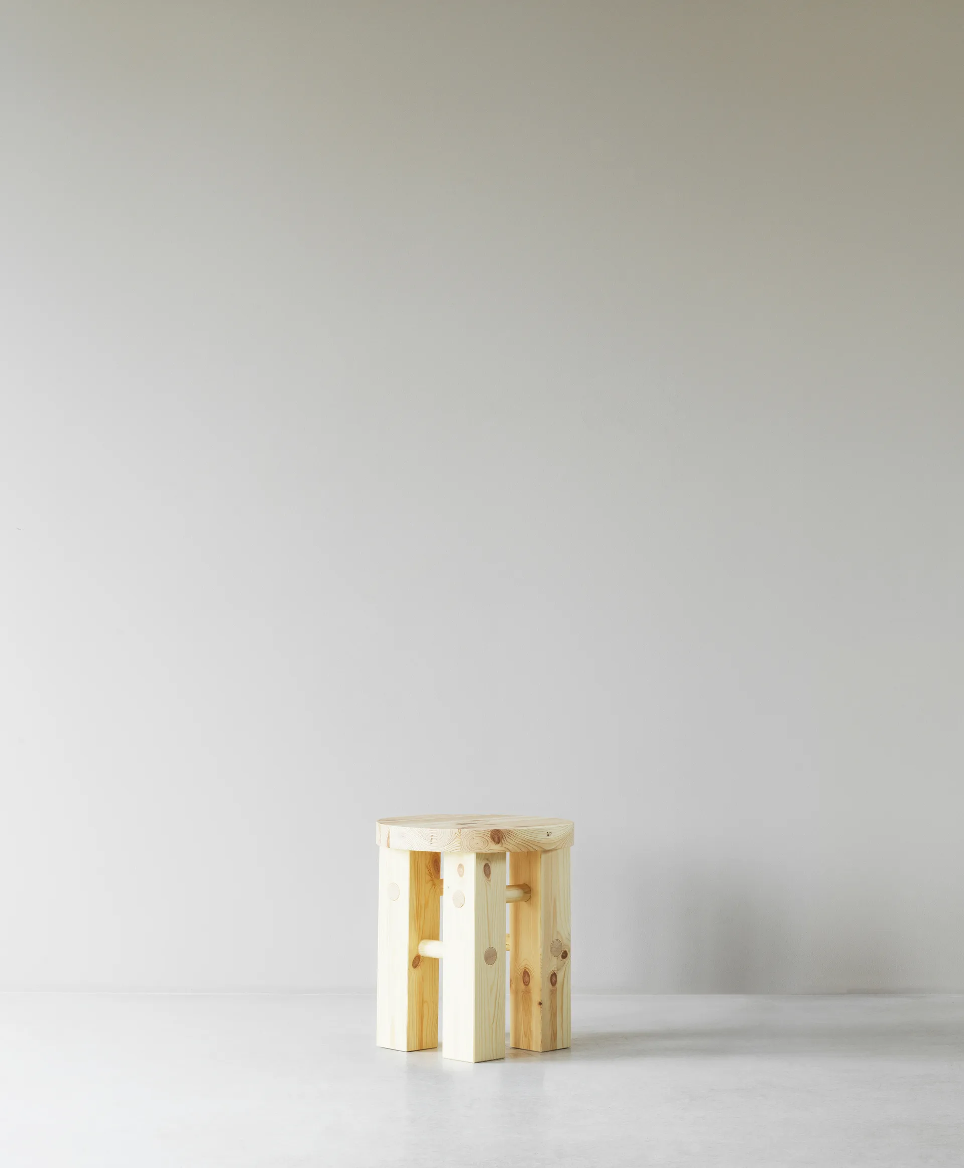 Fyr 凳子 45cm, 松木色 Normann Copenhagen