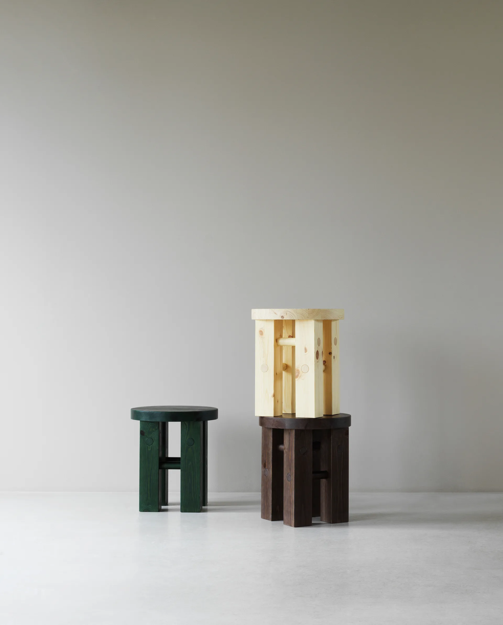 Fyr 凳子 45cm, 深棕色 Normann Copenhagen
