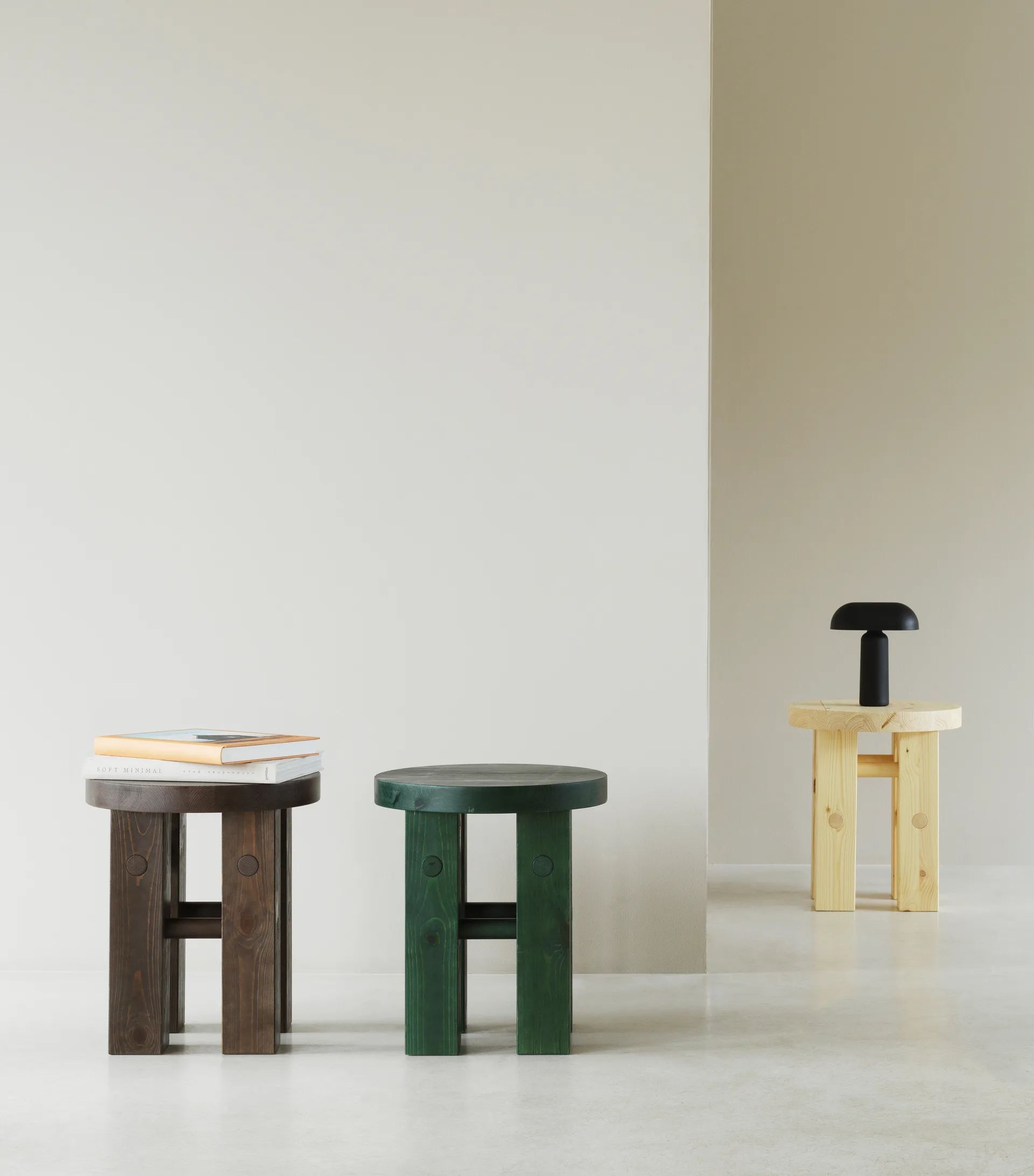 Fyr 凳子 45cm, 深棕色 Normann Copenhagen