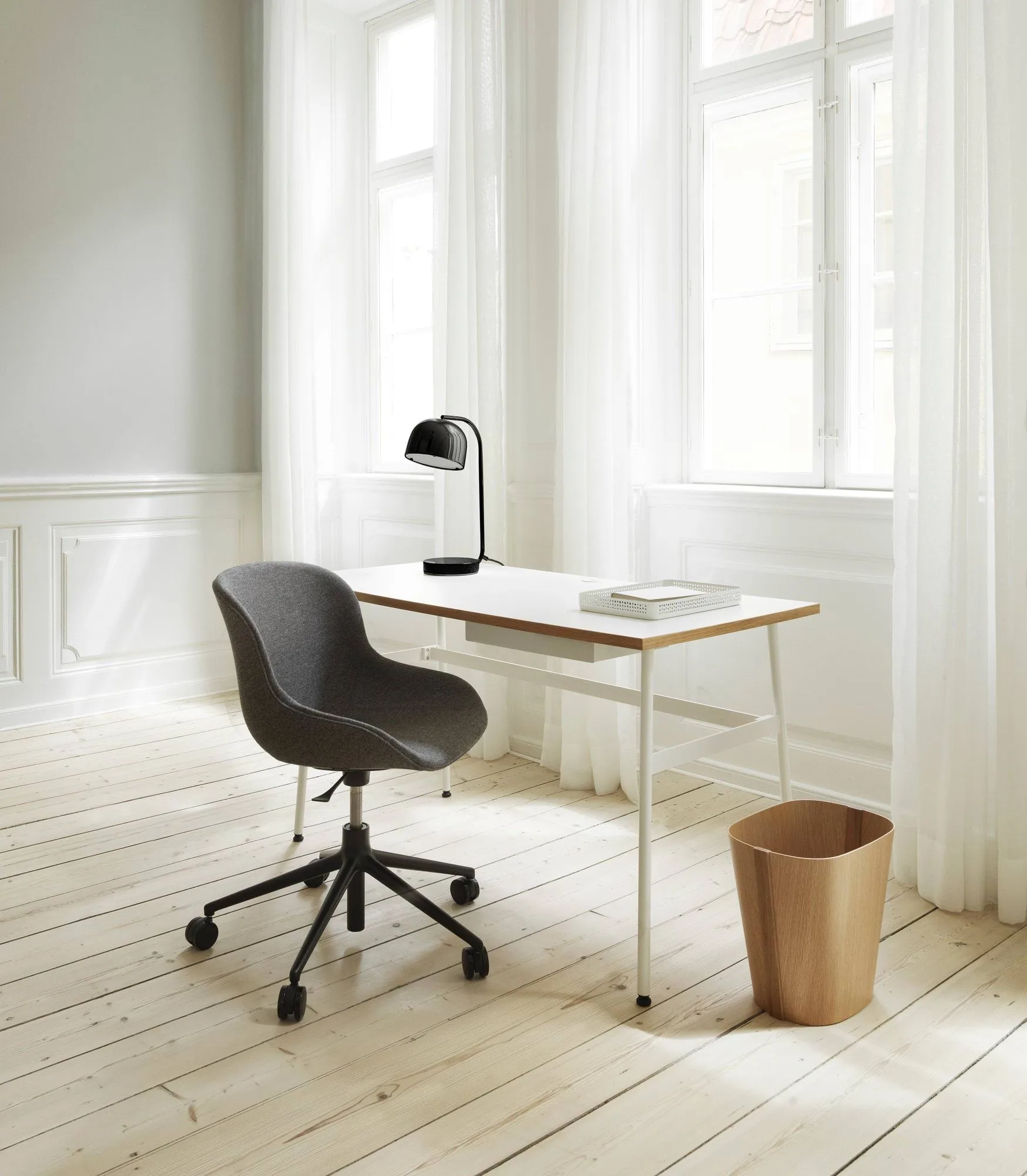 Grant 台灯, 黑色 Normann Copenhagen