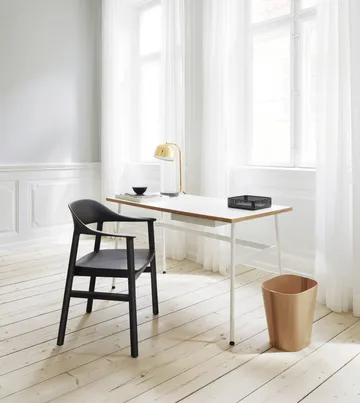 Herit 烟熏橡木材质扶手椅 - 黑色 - Normann Copenhagen