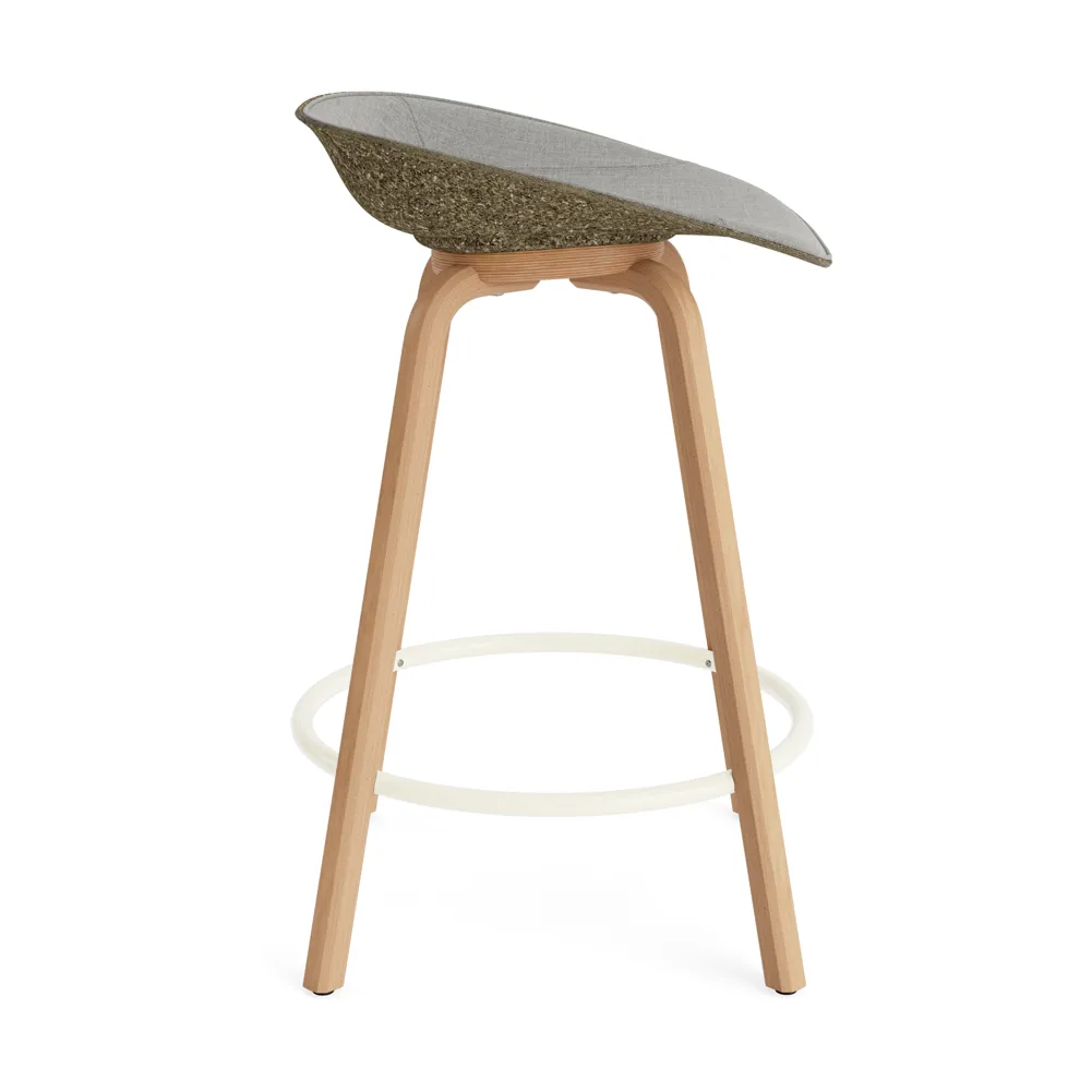 Mat 高脚凳 前饰面软包 65cm, Remix 133_海藻色_山毛榉_奶油色钢材 Normann Copenhagen