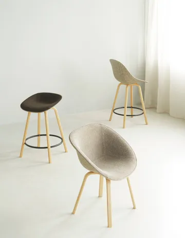 Mat Bar Chair 高脚凳 65cm - 麻色_山毛榉_黑色钢材 - Normann Copenhagen
