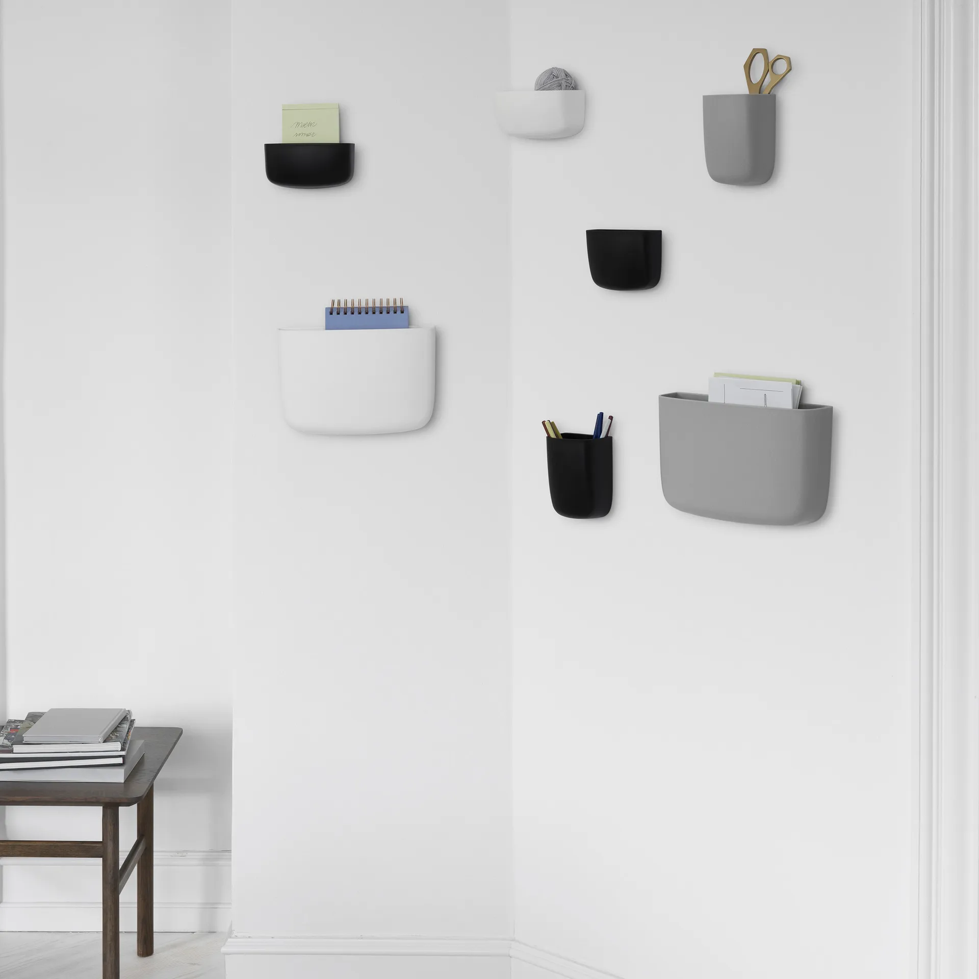Normann Copenhagen 黑色壁挂收纳盒, nr 1 Normann Copenhagen