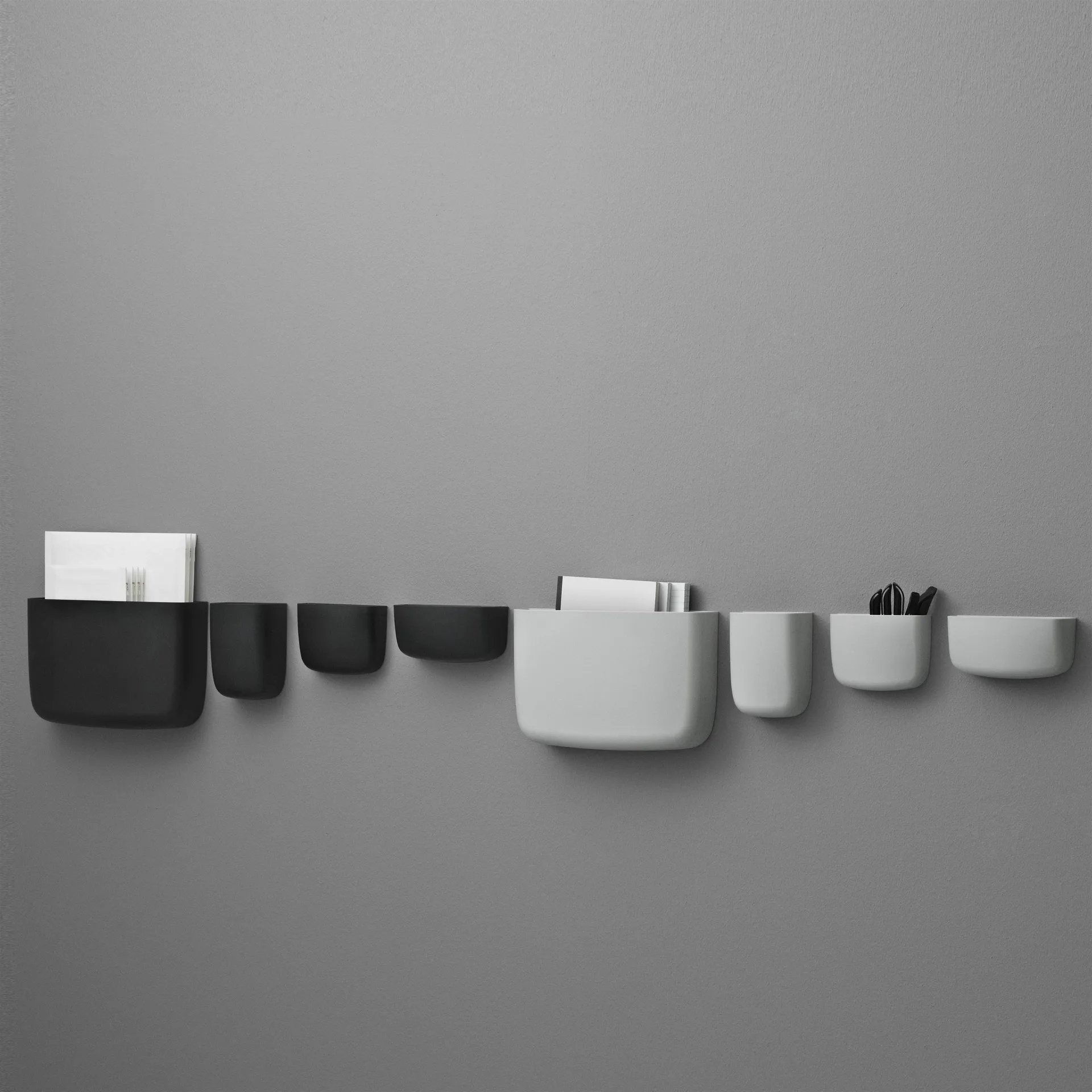 Normann Copenhagen 黑色壁挂收纳盒, nr 3 Normann Copenhagen