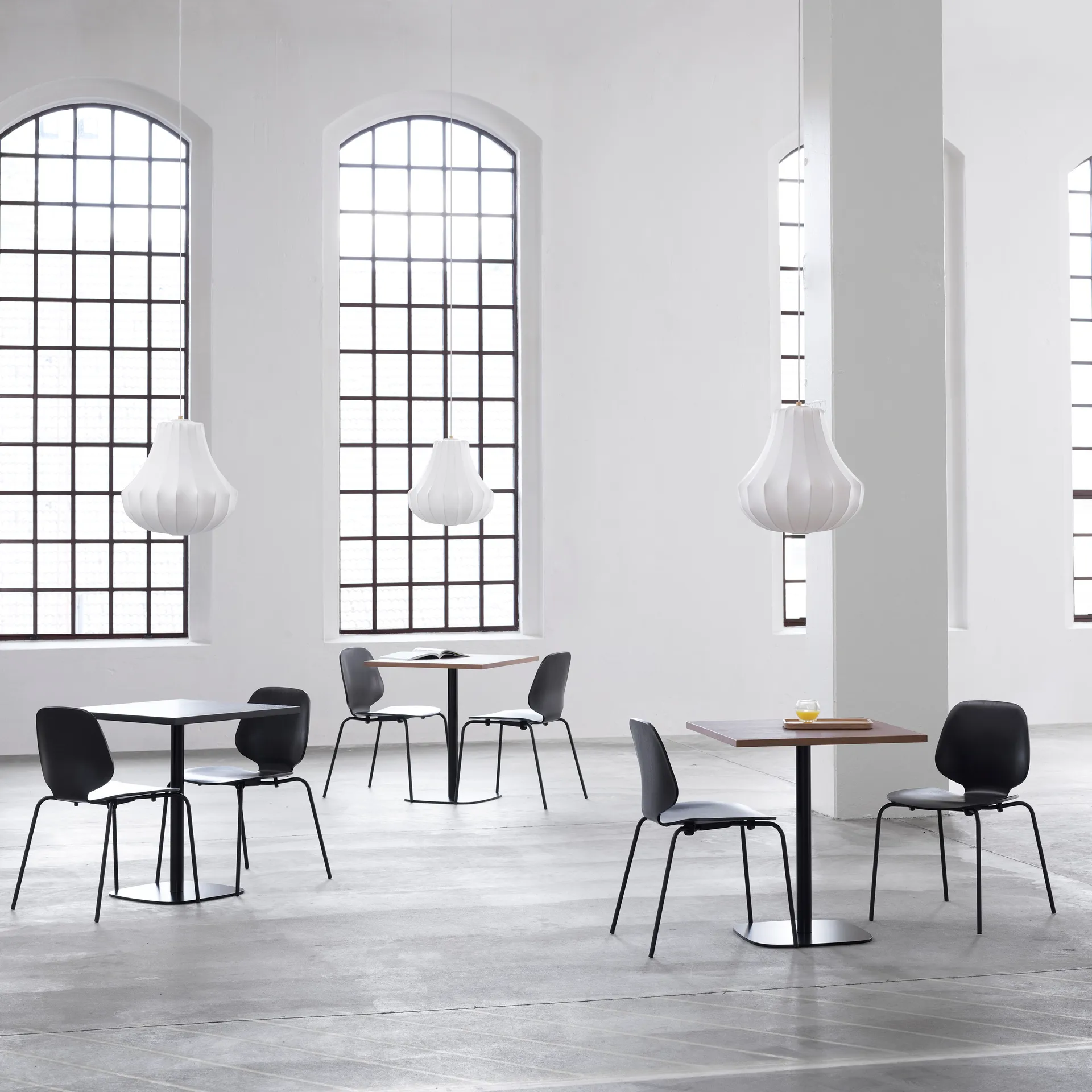 Phantom吸顶灯小号, 白色 Normann Copenhagen