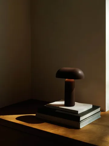 Porta 北欧简约风格台灯 - 棕色 - Normann Copenhagen