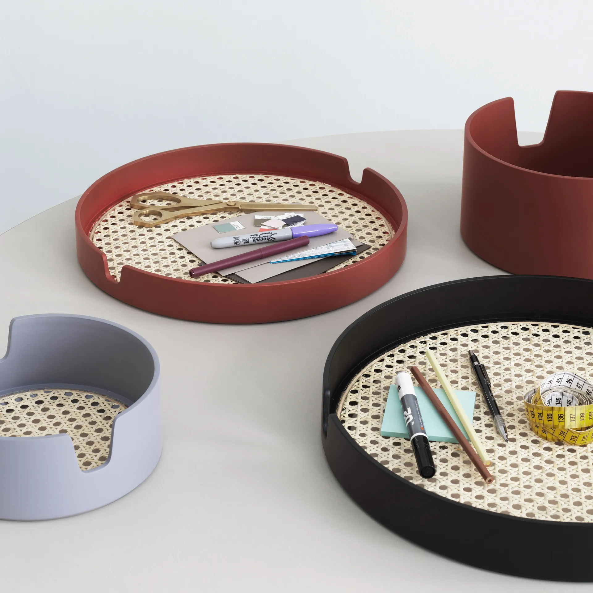 Salon 托盘 Ø 40 cm, 黑色 Normann Copenhagen