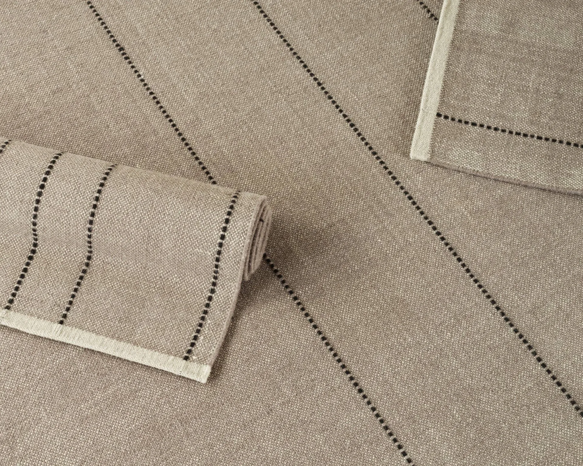 Seam 长条地毯 80x250cm, 灰色系_80x250cm Normann Copenhagen