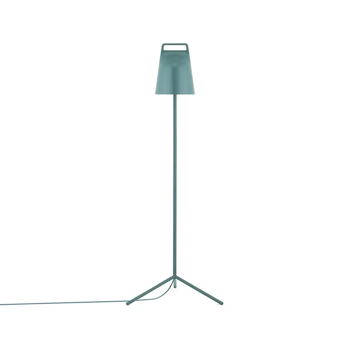Stage 落地灯 - 汽油绿色_粉末涂层钢 - Normann Copenhagen