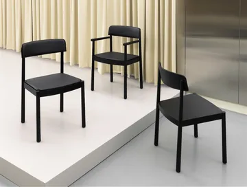Timb 带垫椅子 - 黑色_超纤皮革_黑色 - Normann Copenhagen