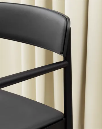 Timb 带垫扶手椅 - 黑色_超纤皮革_黑色 - Normann Copenhagen