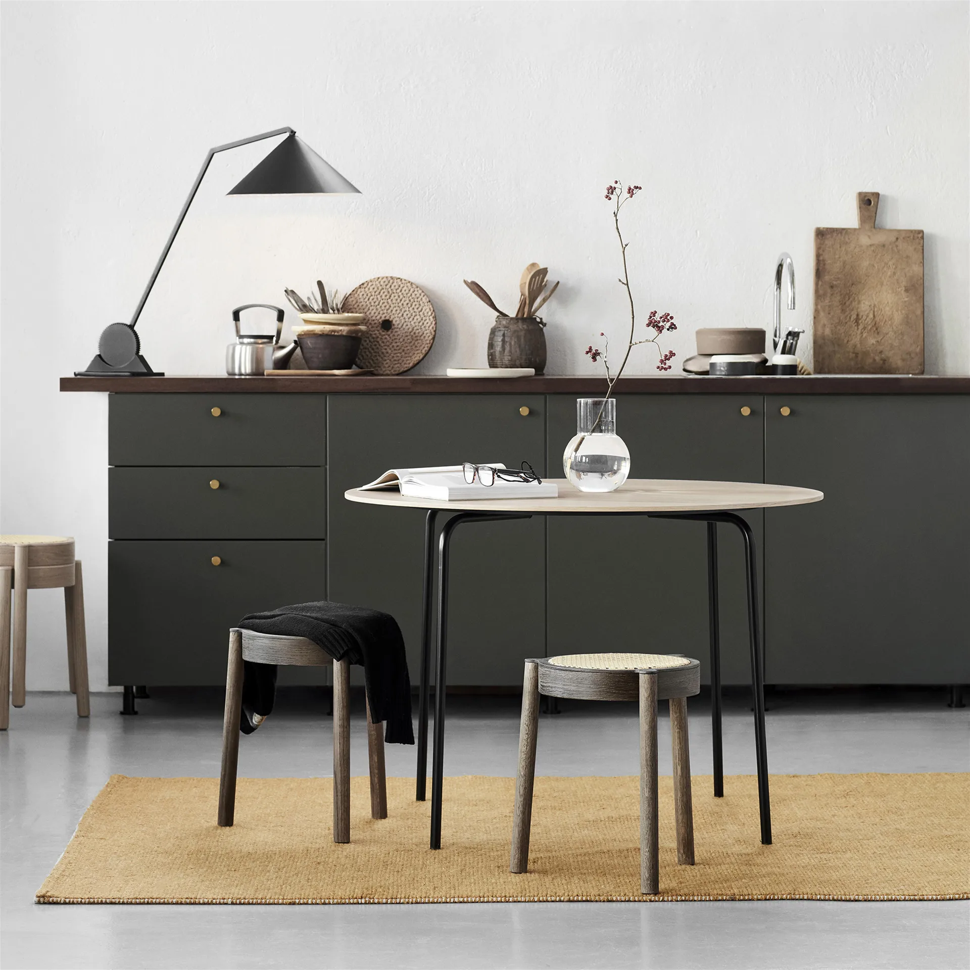 Pal stool with rattan seat 凳子, smoked oak Northern