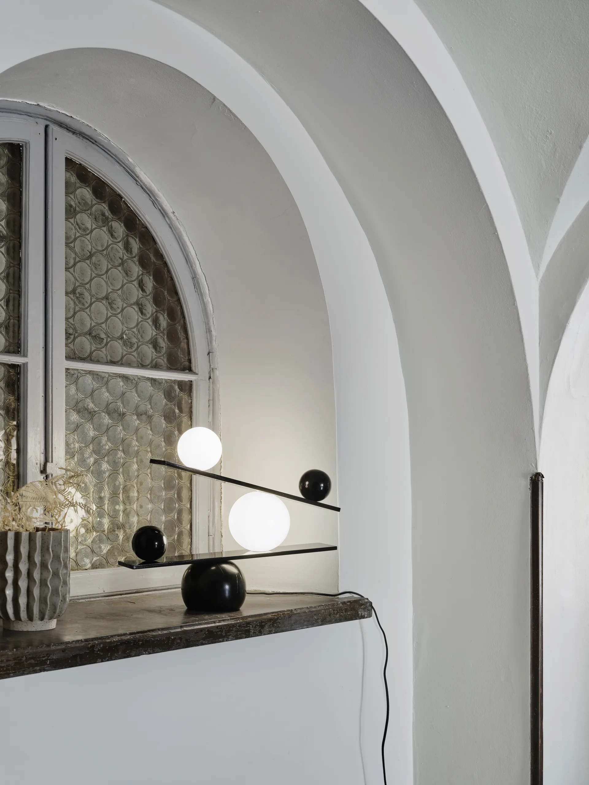 Balance 台灯, 黑色 Oblure