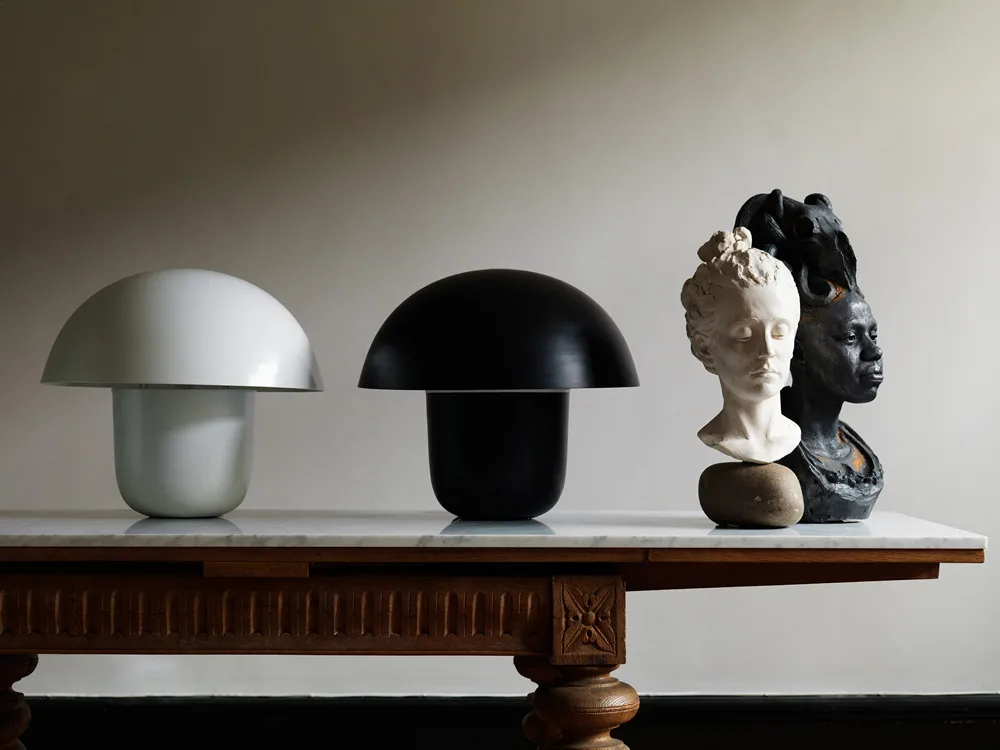 Carl-Johan 台灯 Ø40 cm, 黑色 Olsson & Jensen