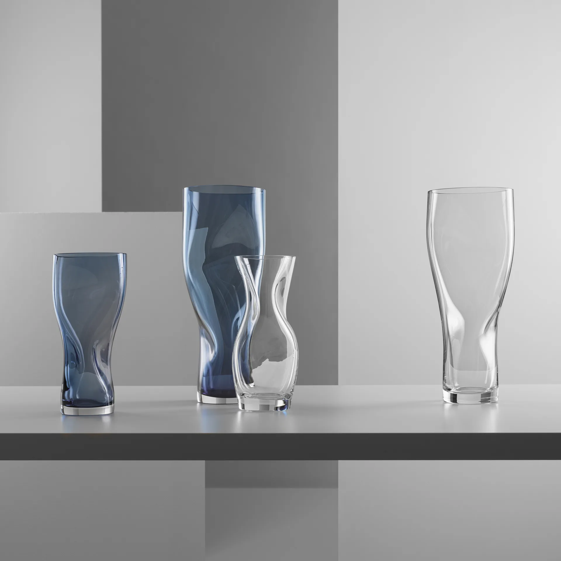 Squeeze 花瓶 23 cm, clear Orrefors