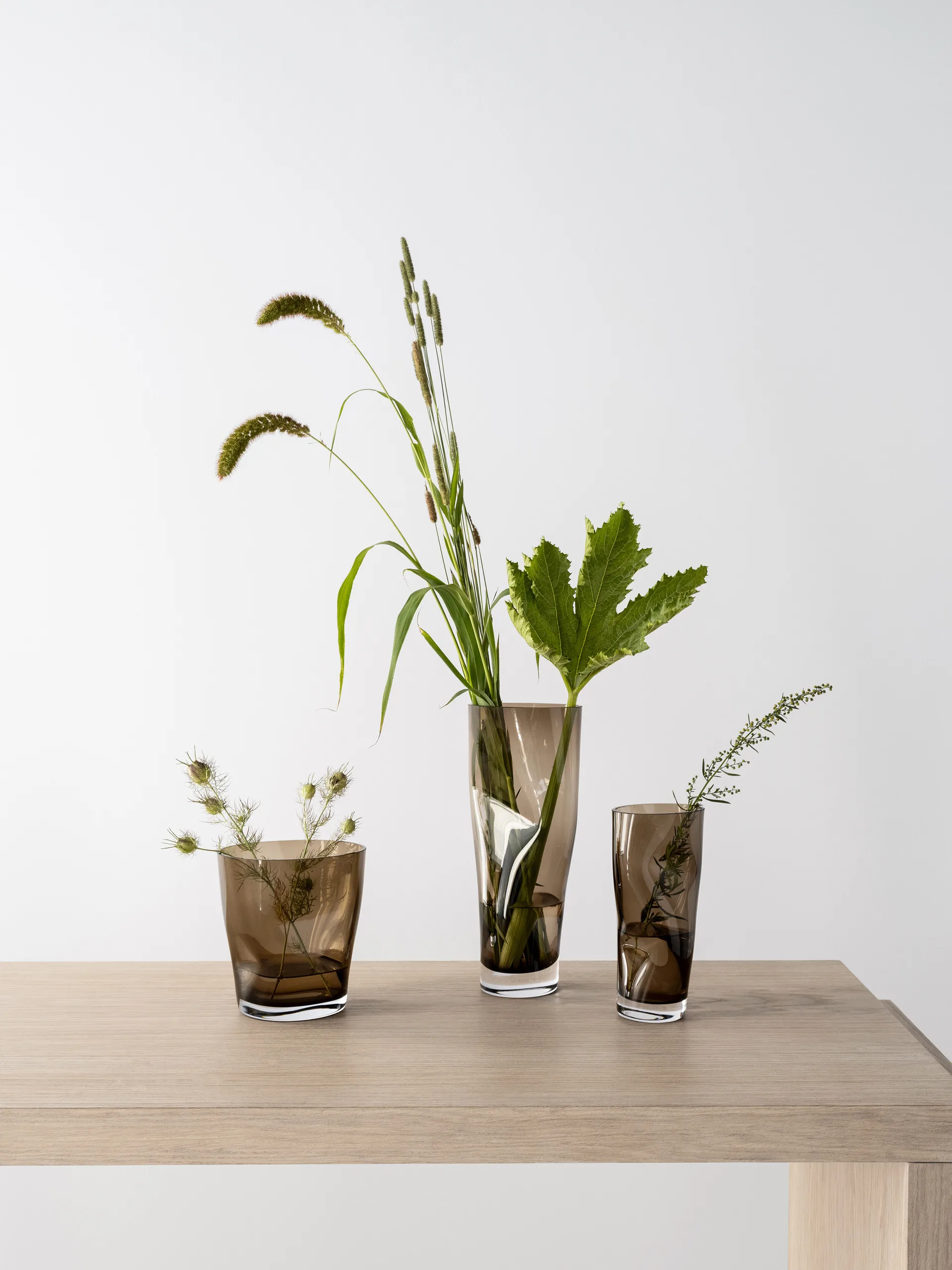 Squeeze 花瓶 34 cm, 棕色 Orrefors