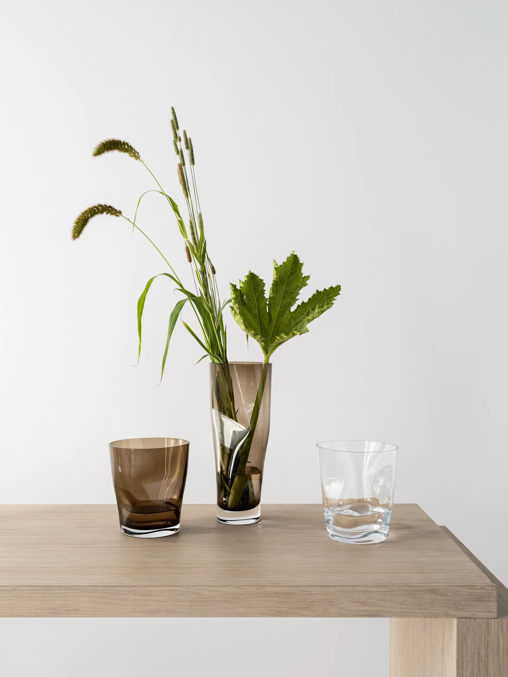 Squeeze tulip 花瓶 18 cm, Clear Orrefors