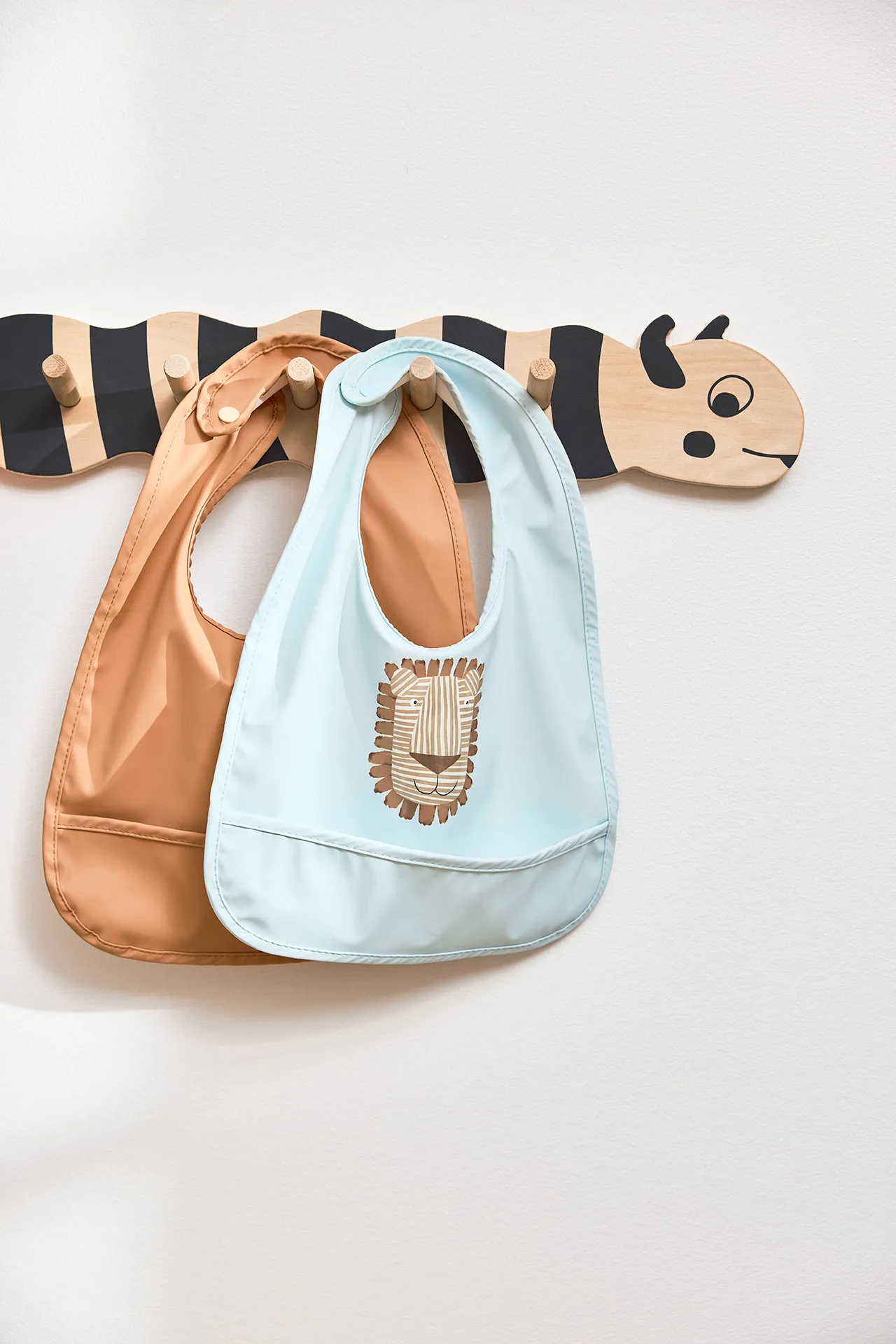 Lobo Lion bib 2 parts, Caramel-ice 蓝色 OYOY