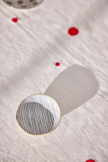 Nori 桌布140x260cm - 白色_樱桃红 - OYOY