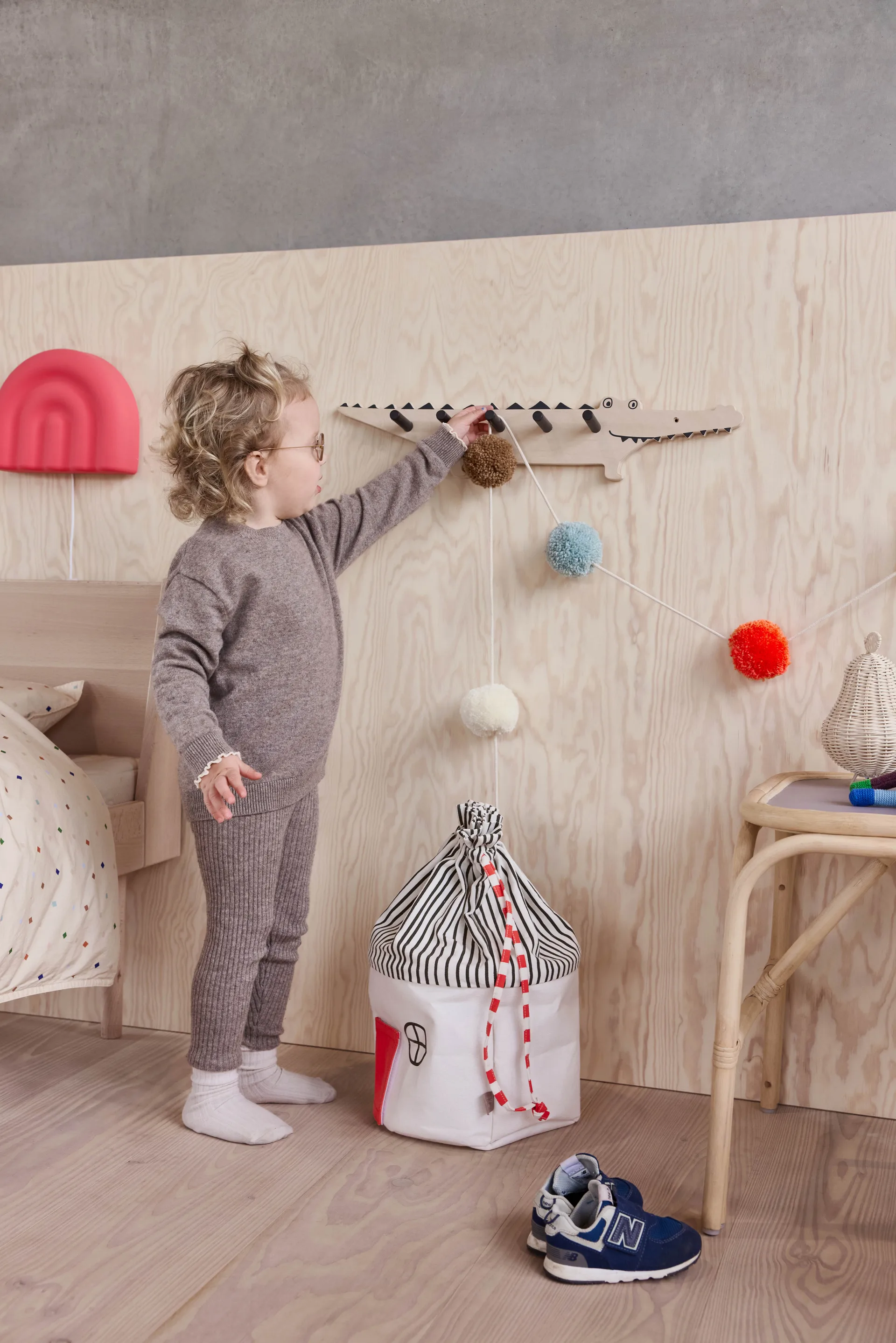 Pom Pom Garland 3 m, 彩色 OYOY