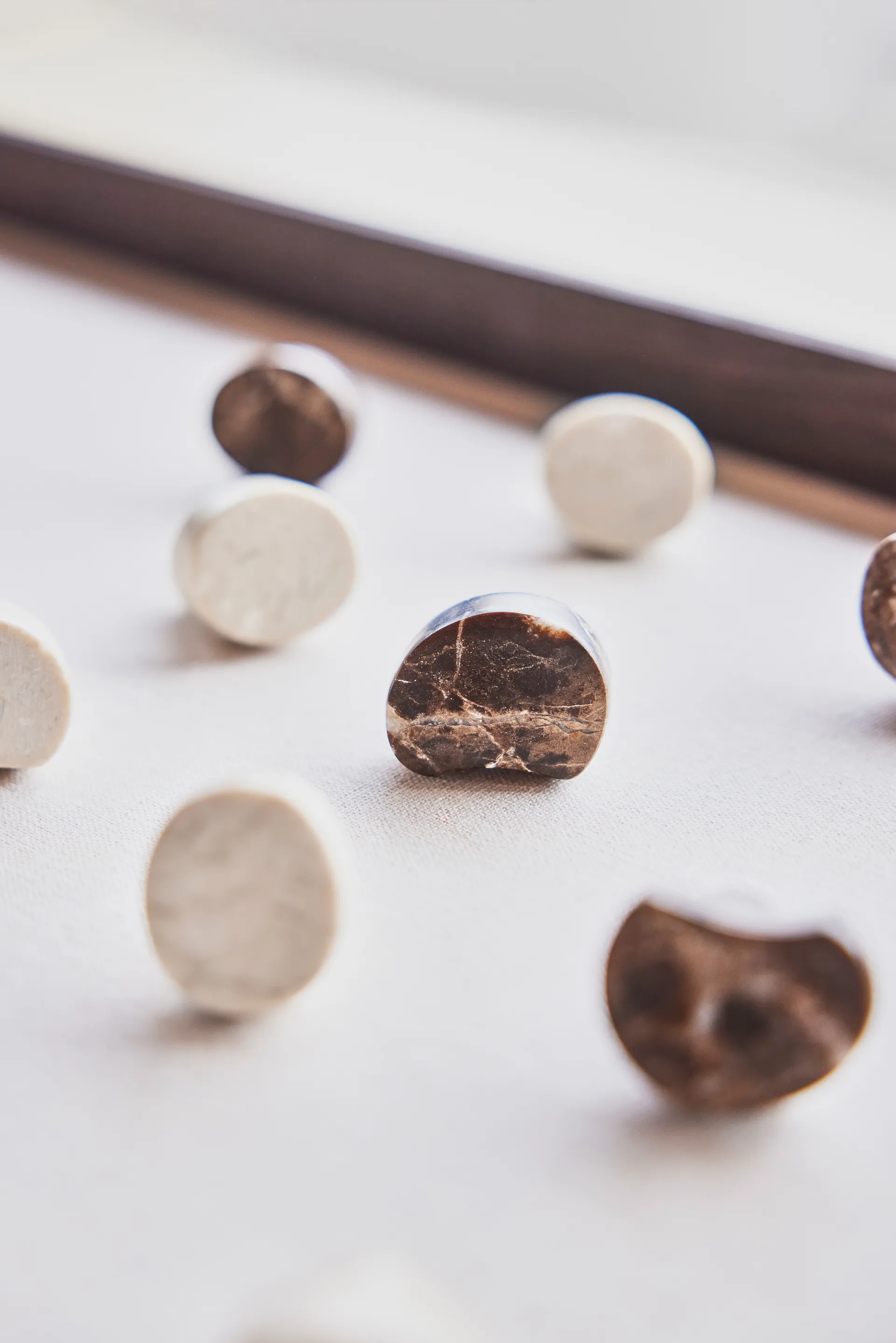 Savi marble 挂钩 no.2, Choko OYOY