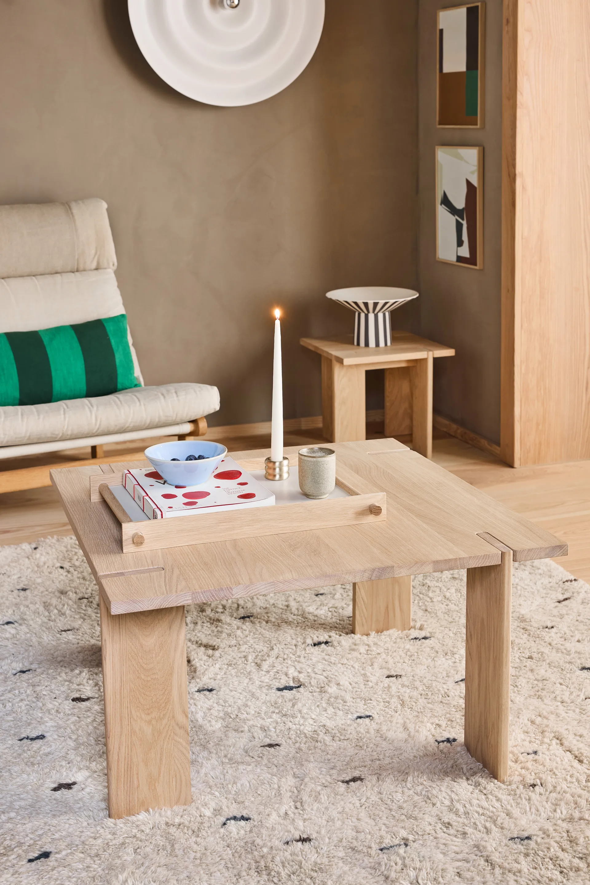 Toppu centerpiece high Ø30x17 cm, 白色-黑色 OYOY