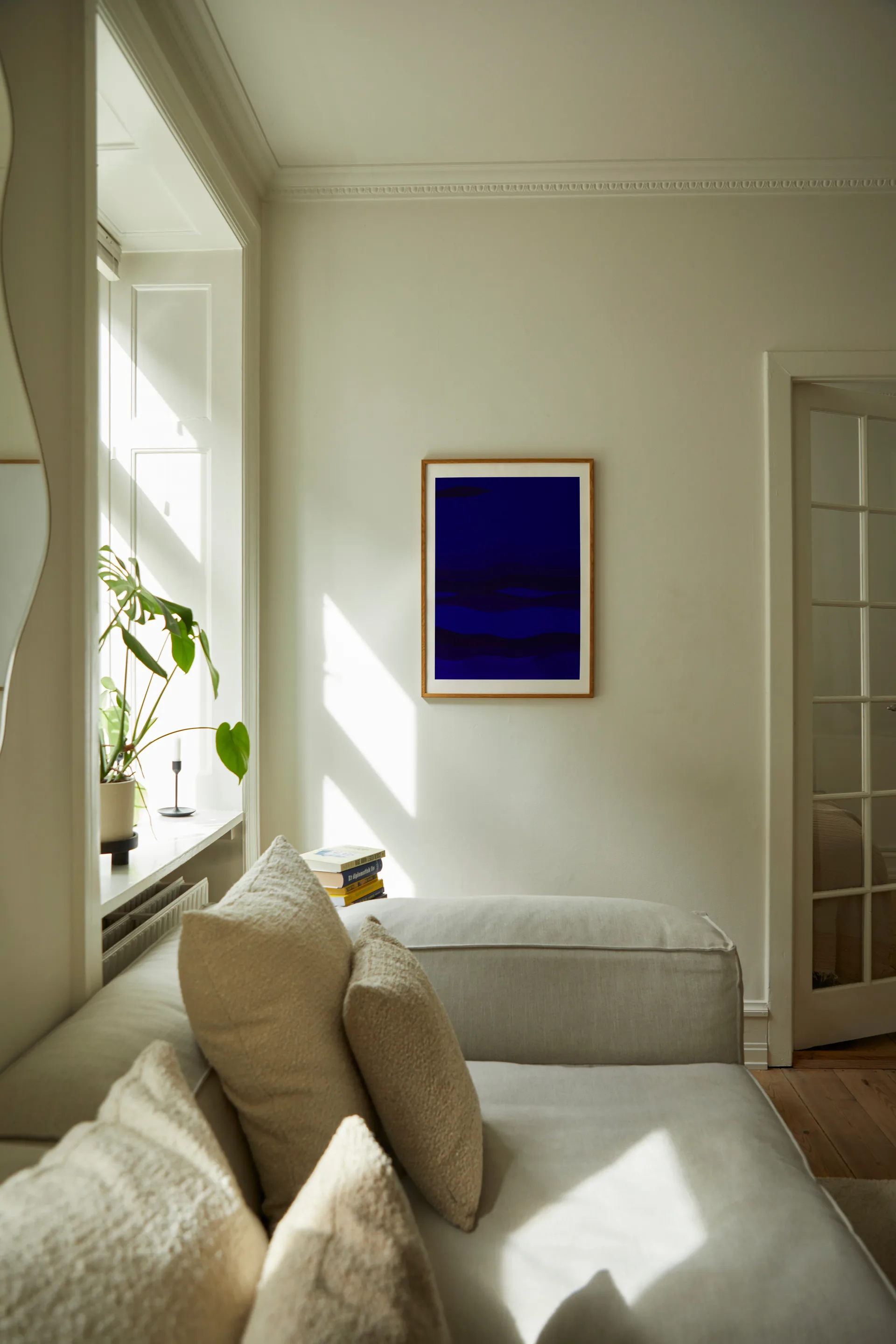 From Afar 海报, 50x70 cm Paper Collective