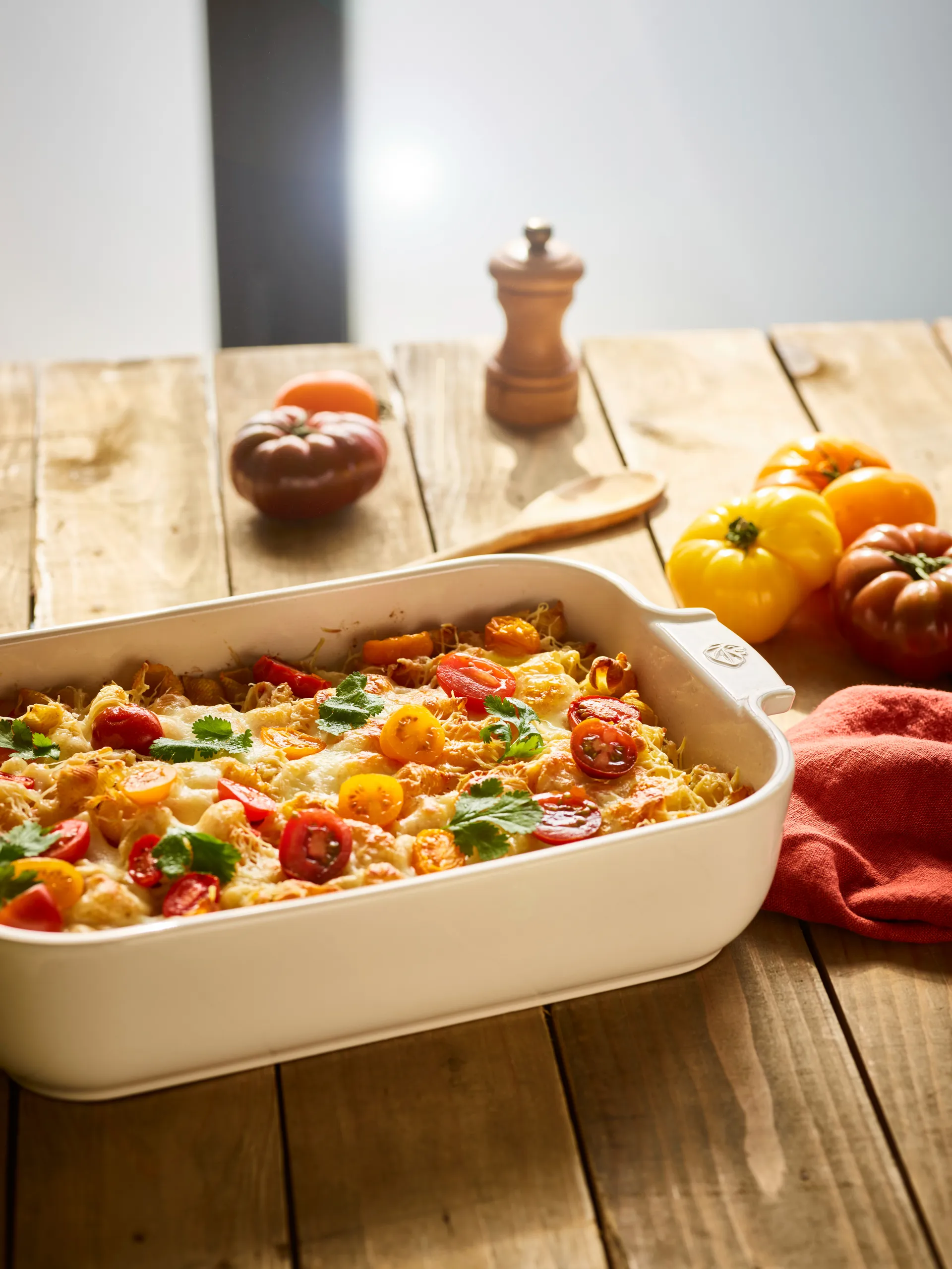 Appolia 陶瓷盘 29.5x36 cm, White Peugeot