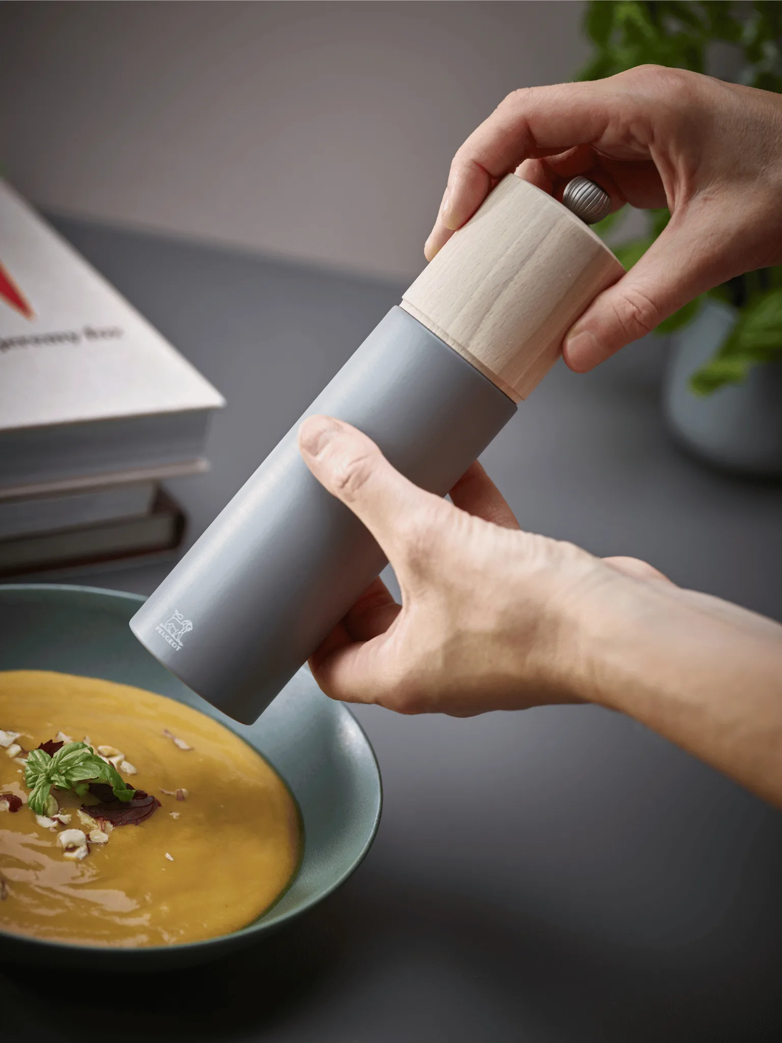 Boreal 胡椒研磨器 21 cm, Rock 灰色 Peugeot