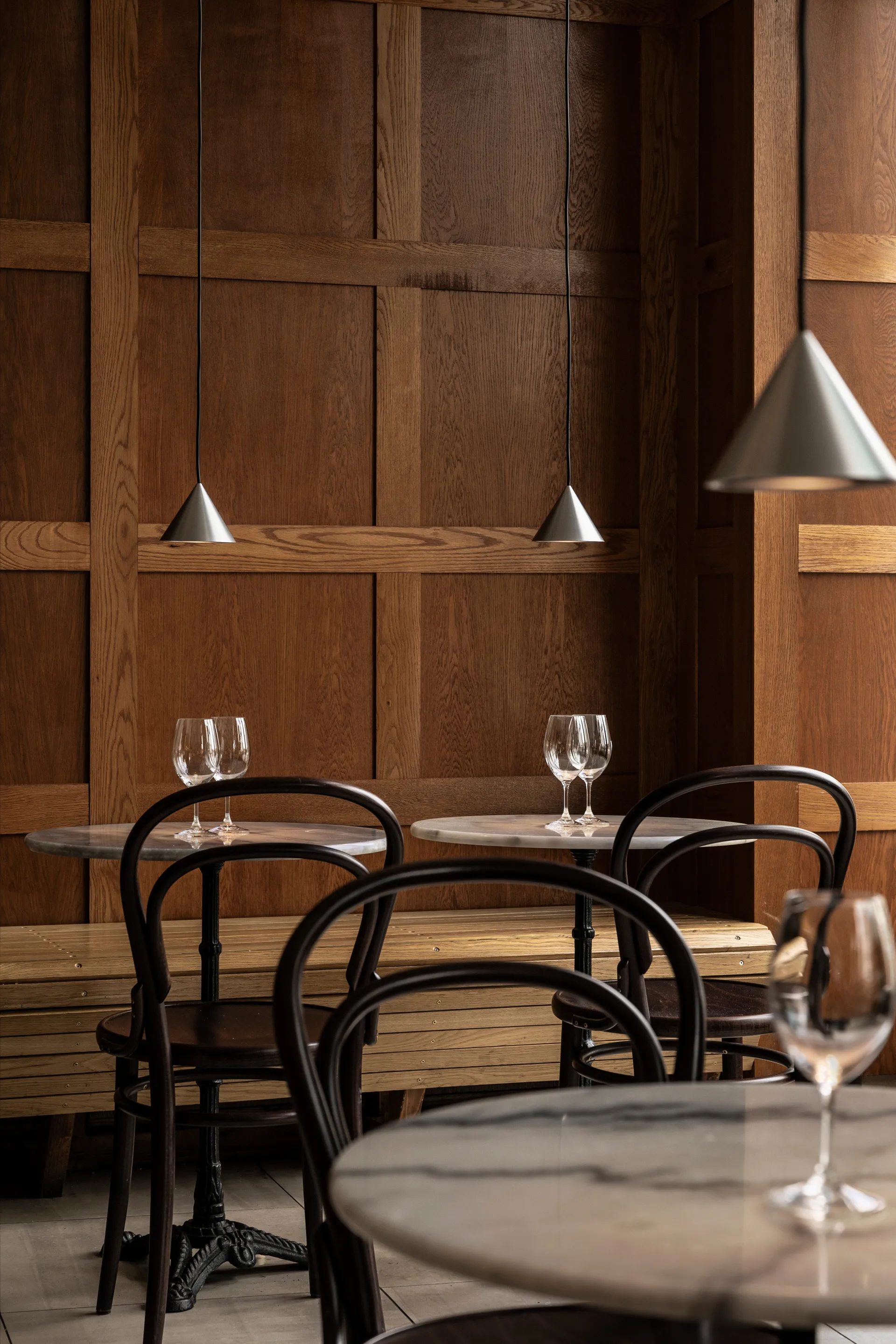 Apollo Zero 吊灯, Darkest hour Pholc