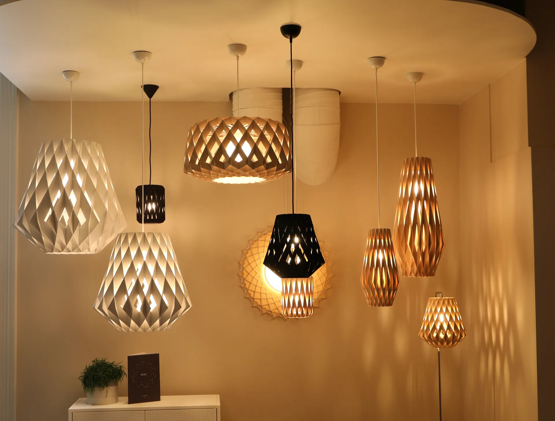 Pilke Signature 吊灯 Ø64 cm, birch Pilke