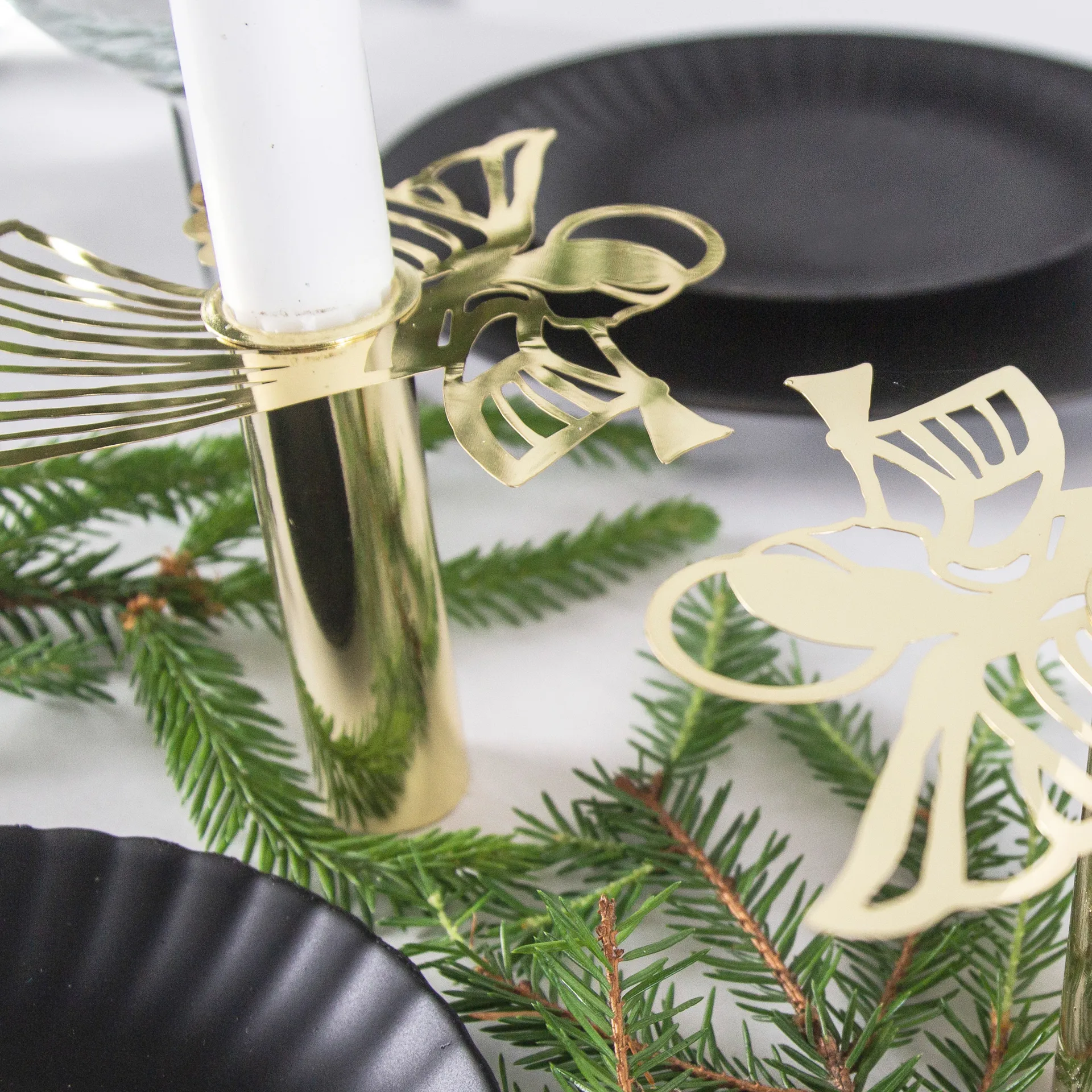 Candle holder flying angel, gold Pluto Design