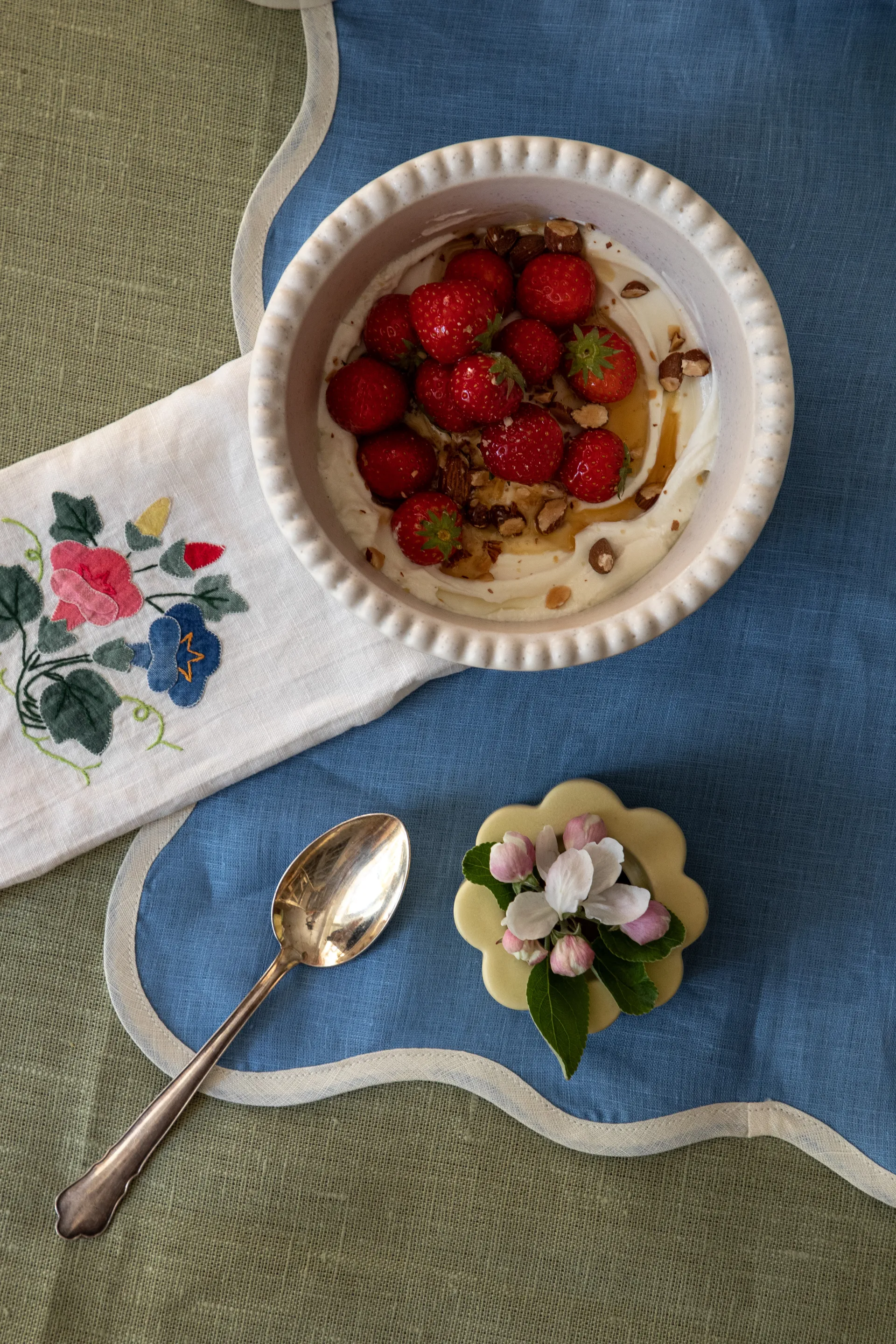 Birgit  花瓶 /candle sticks 5 cm, Pale 黄色 PotteryJo