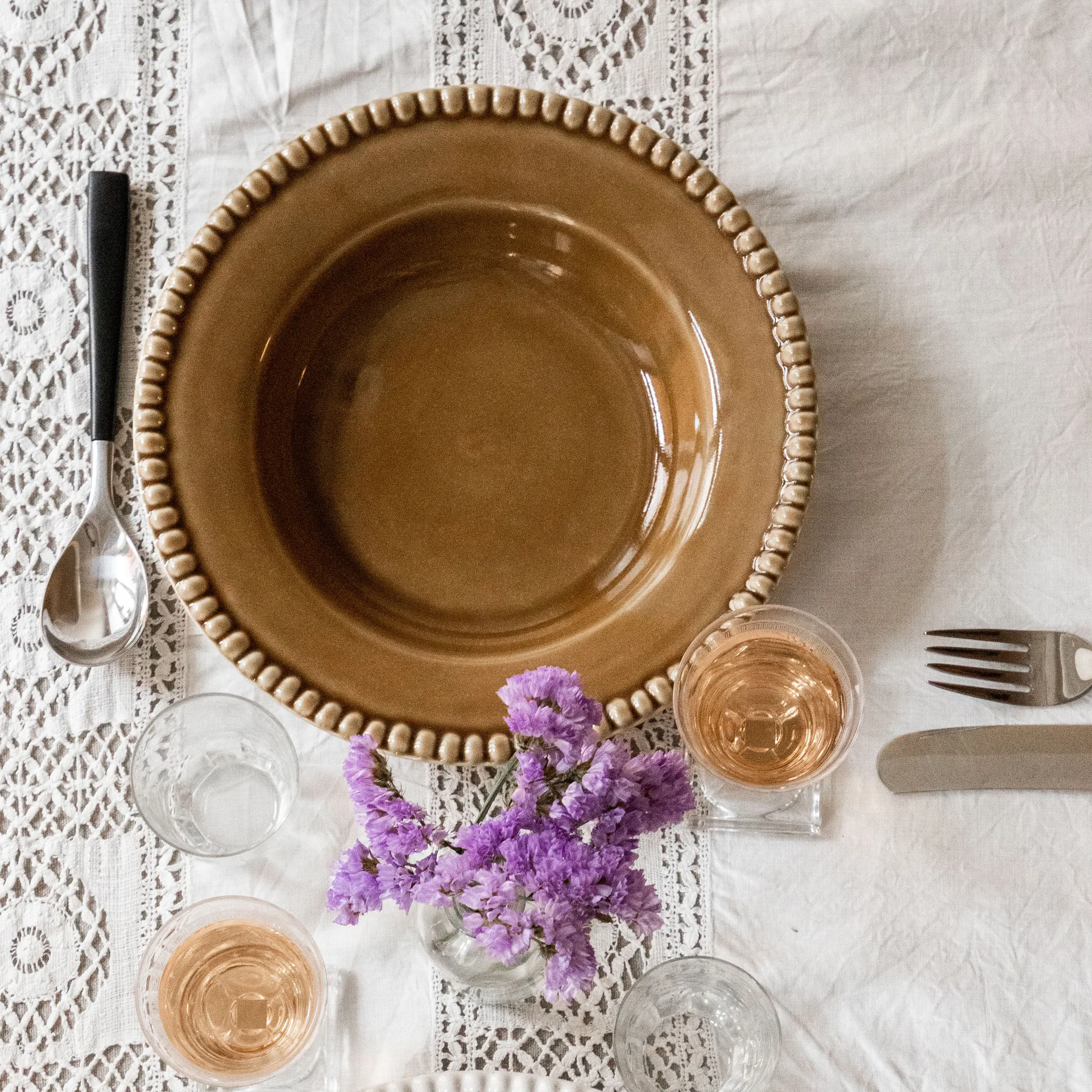 Daria 深盘 Ø26 cm 两件套装, Umbra PotteryJo