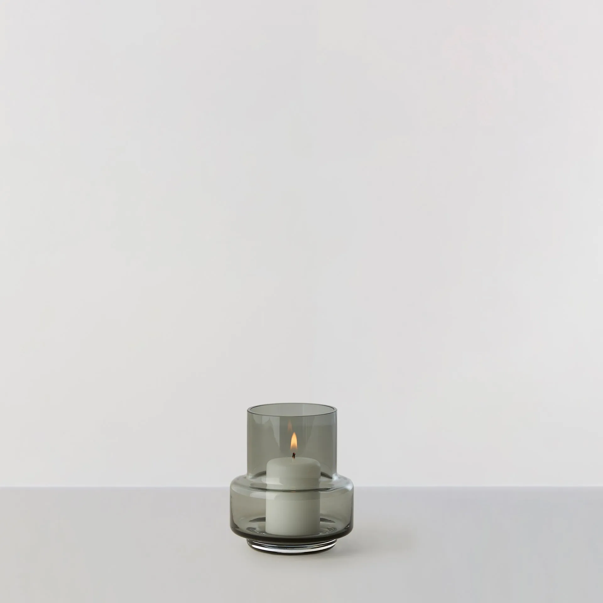 Hurricane 25号茶蜡, 烟灰色 Ro Collection