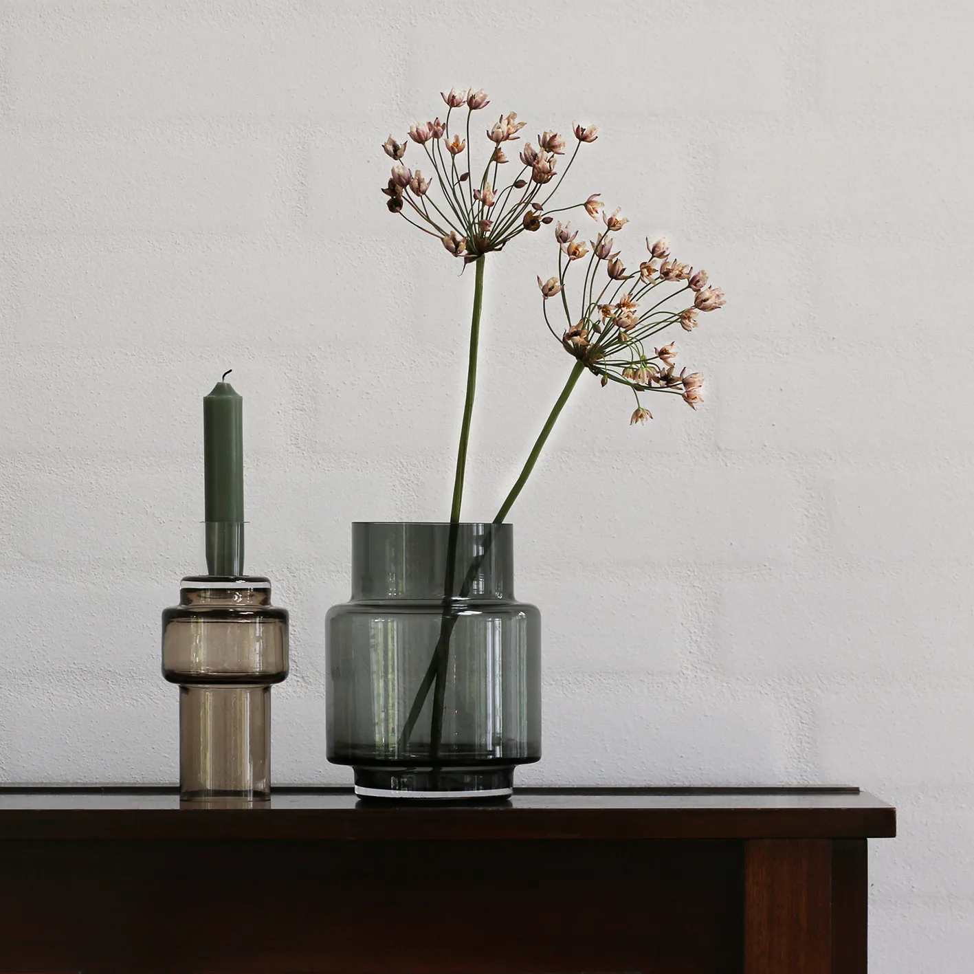 Hurricane no. 53, smoked 灰色 Ro Collection